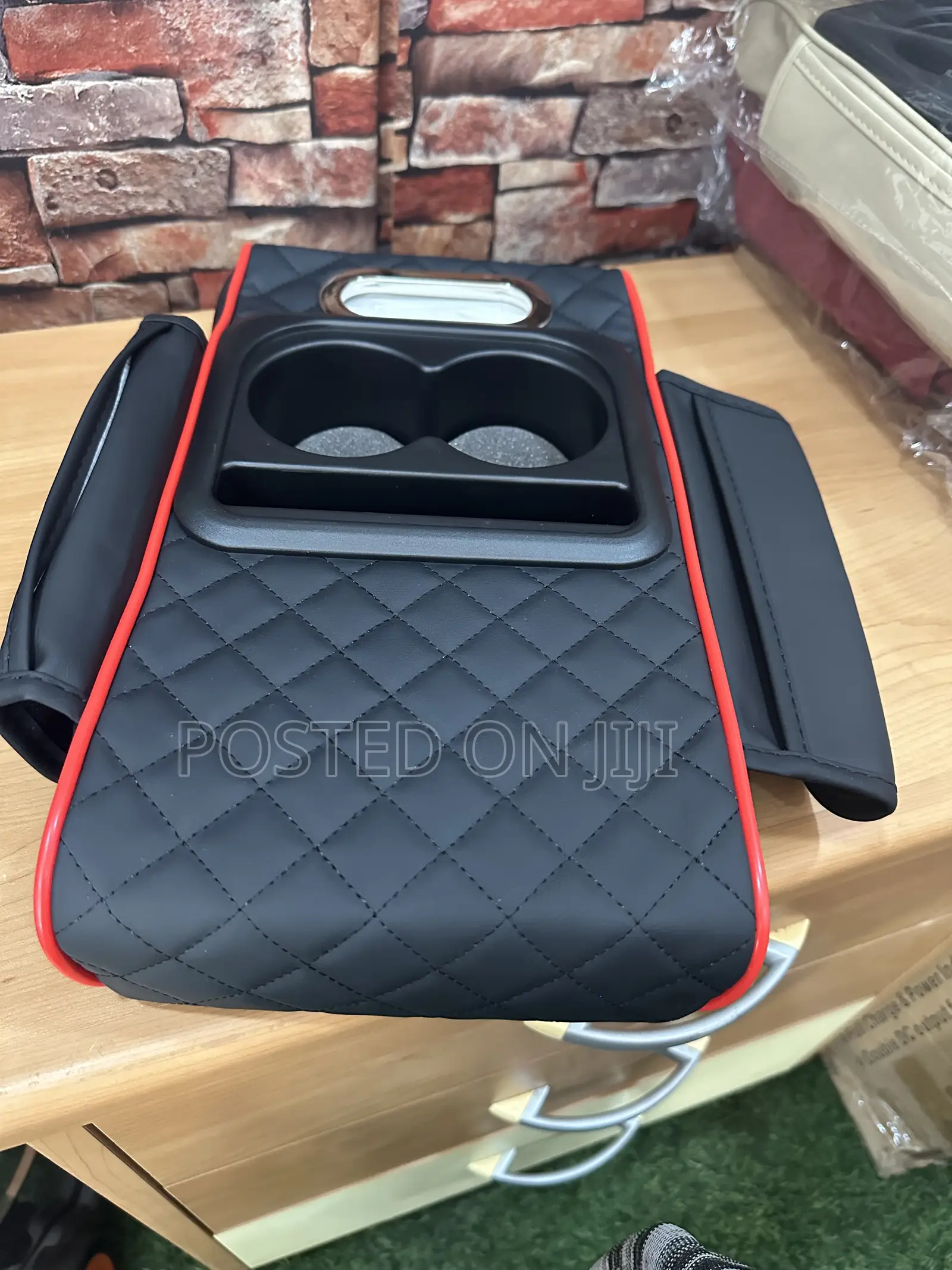 Multi Storage Car Car Armrest