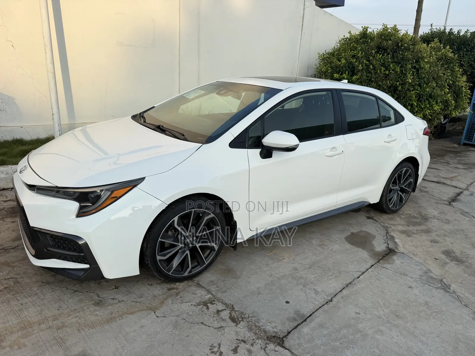 Toyota Corolla SE 2020 White