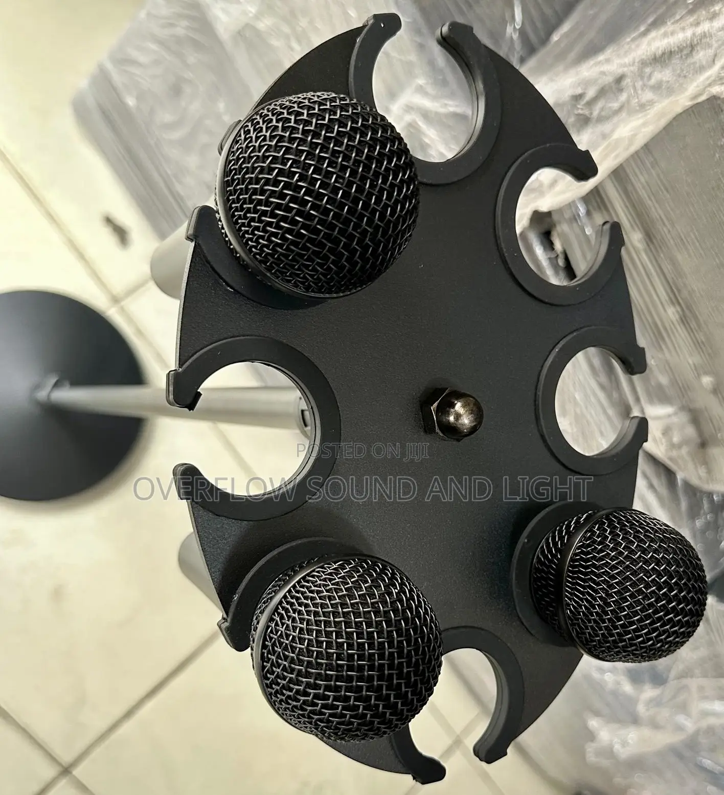 8 in 1 Microphone Holder With Roundbase Stand