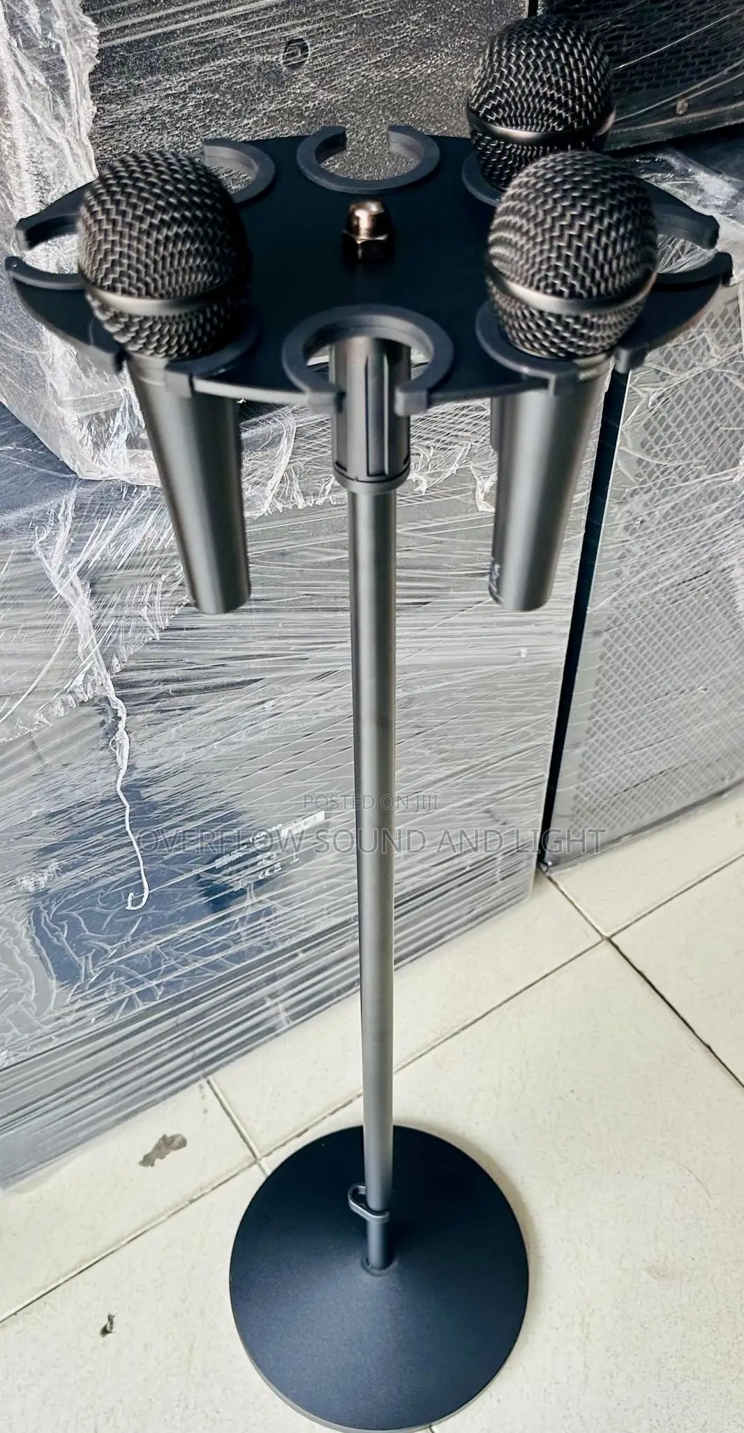 8 in 1 Microphone Holder With Roundbase Stand