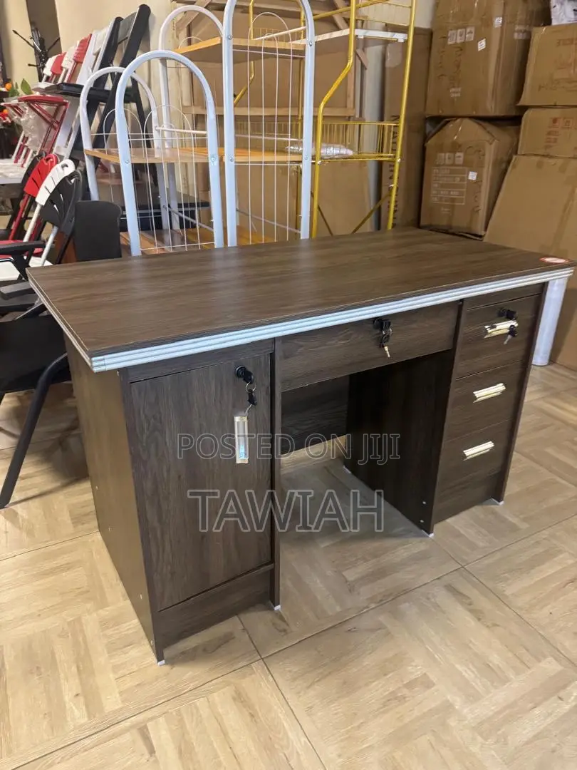 1.2 Meters Office Desk