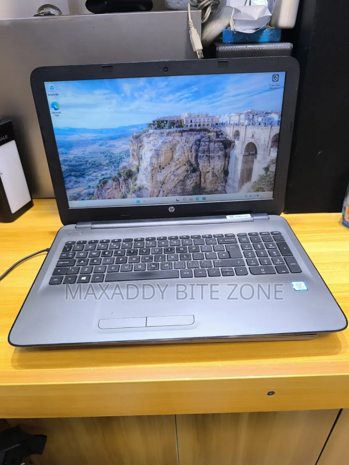 Laptop HP 15 8GB Intel Core i3 SSD 160GB