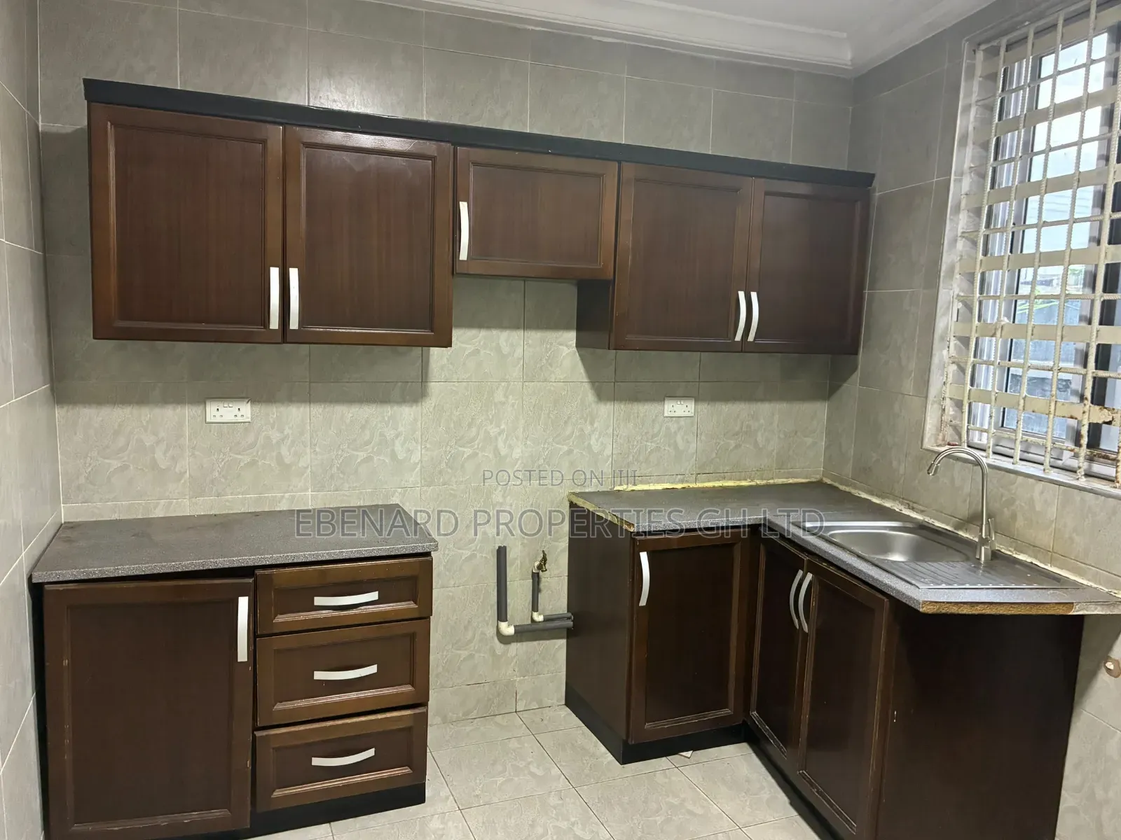 2bdrm Apartment in Ebenard Properties, Lake Side Estate for rent