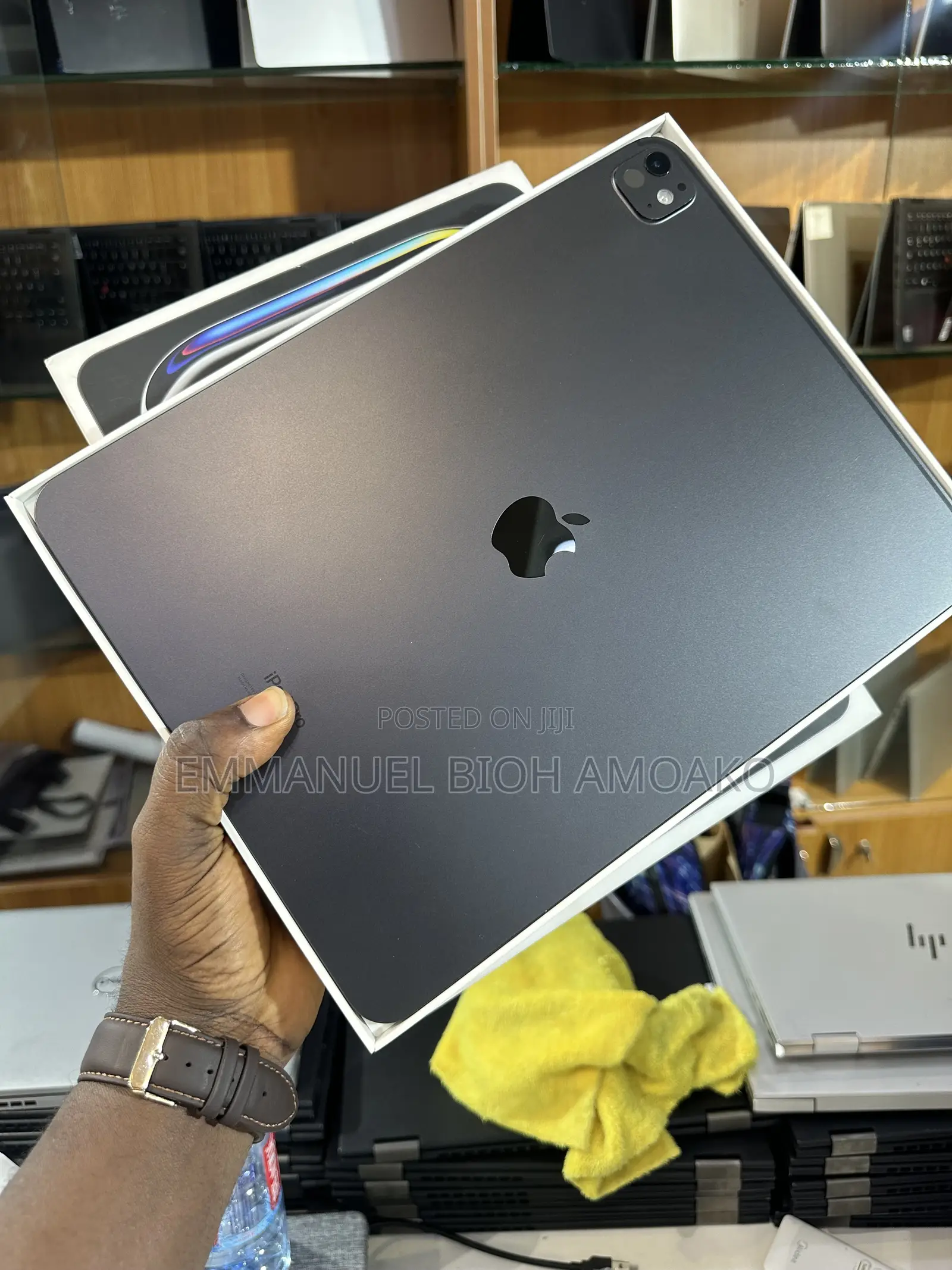 Apple iPad Pro 13 (2024) 256 GB Black