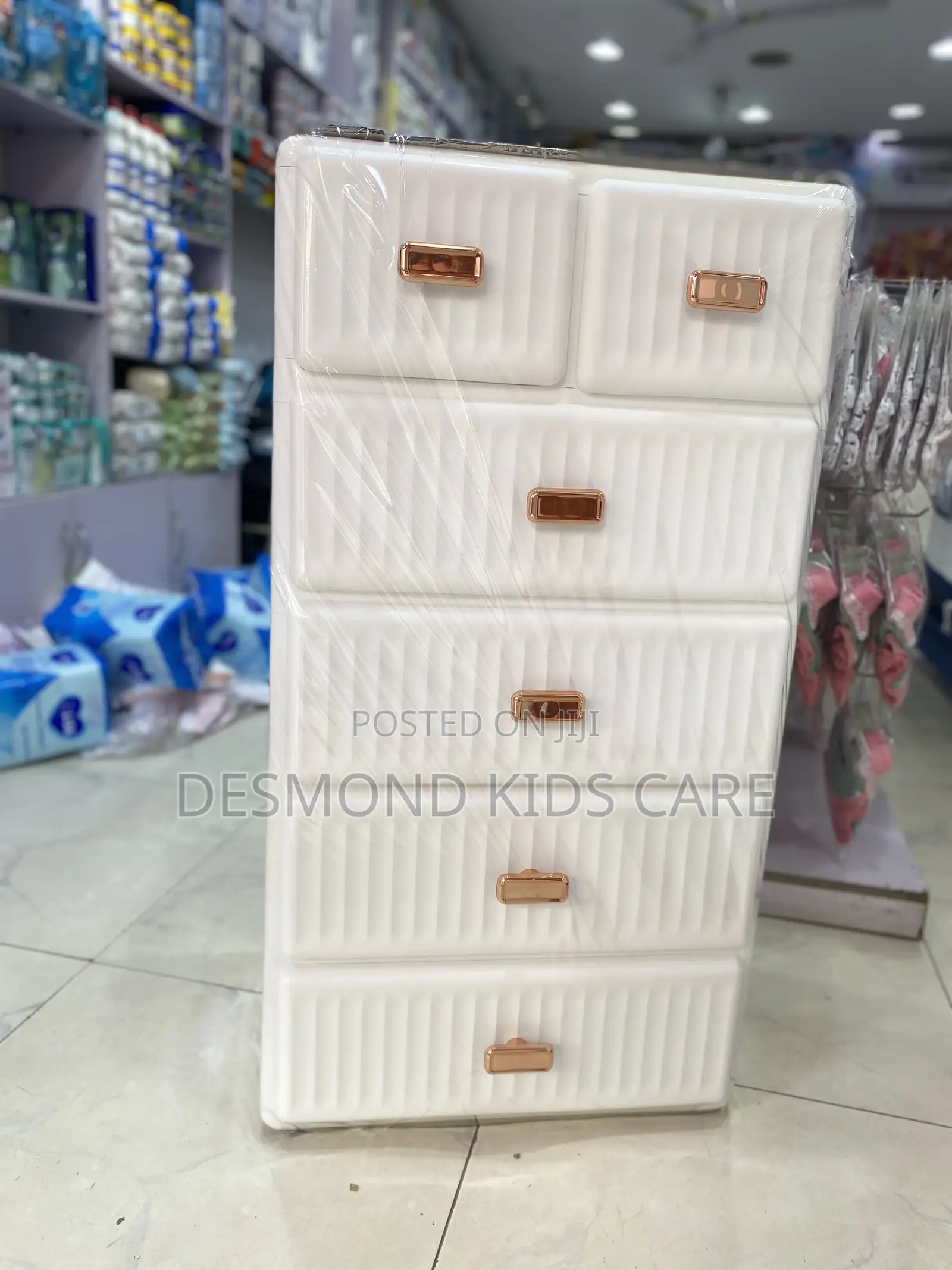 Baby’S Plastic Wardrobe Small Size