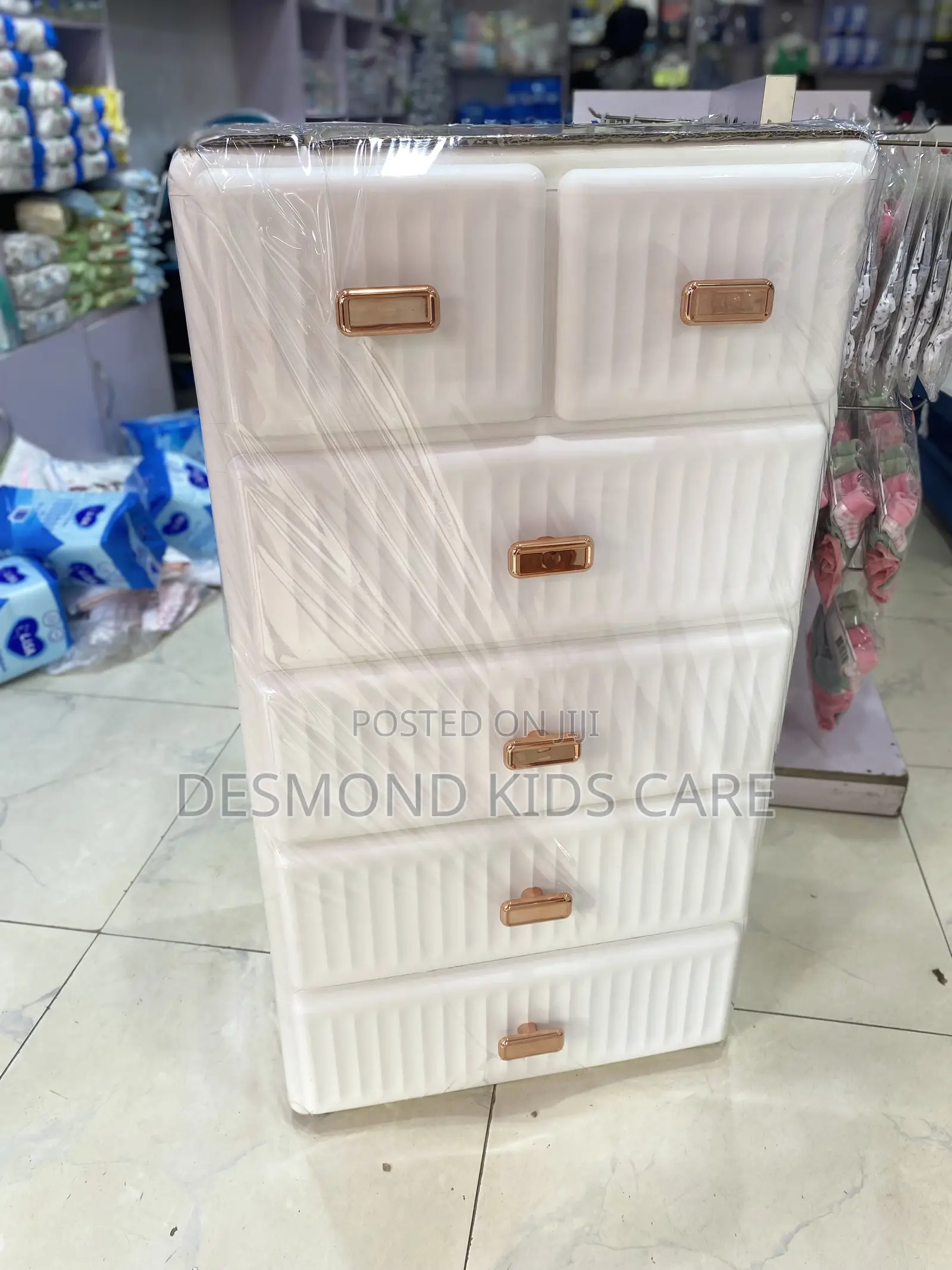 Baby’S Plastic Wardrobe Small Size