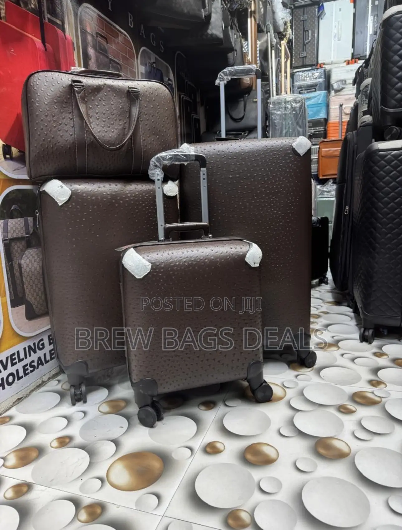 Premium Quality 4set Executive Leather Suitcase.
