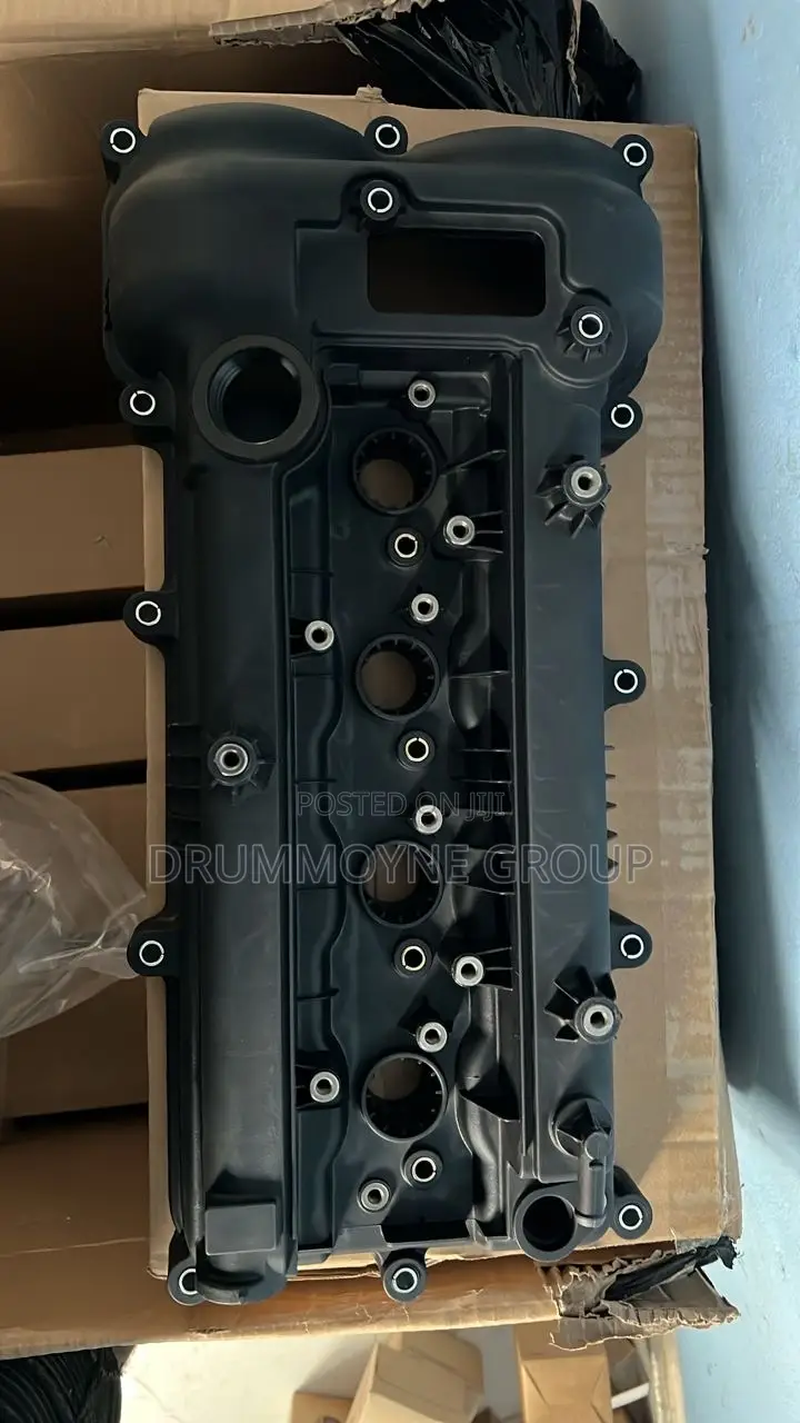 Genuine/Oem Engine Cover Assy-Rocker for Kia Forte (Cerato)