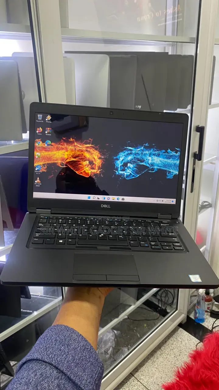 Laptop Dell Latitude 5490 16GB Intel Core i5 SSD 256GB