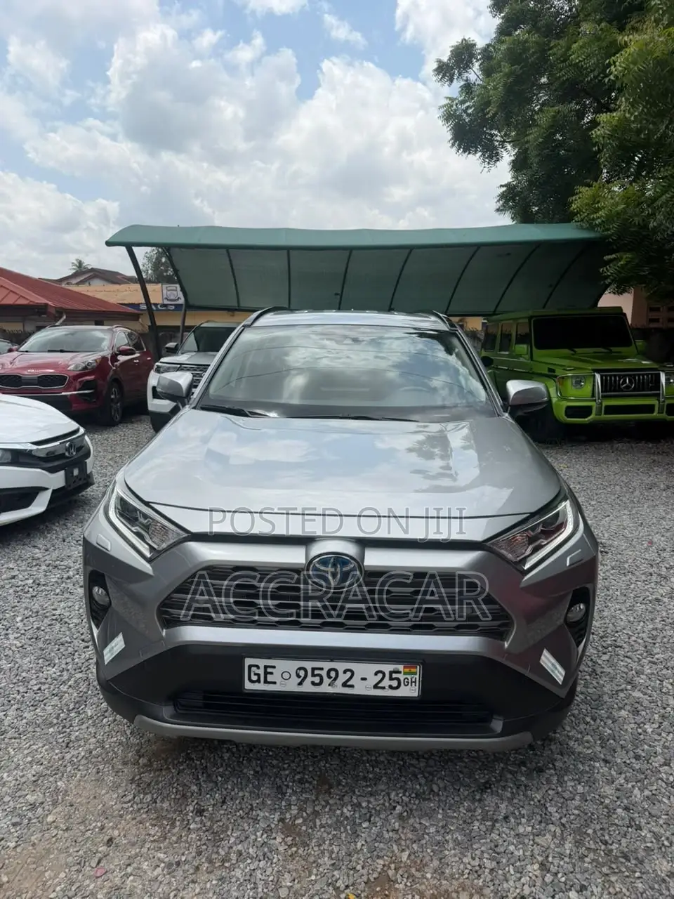 Toyota RAV4 2021 Silver