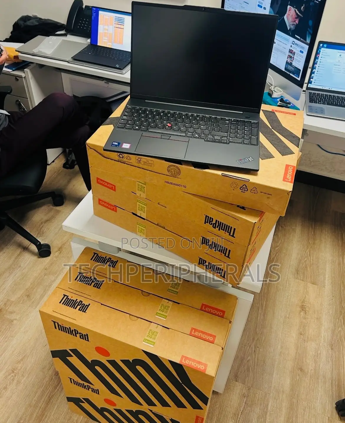 New Laptop Lenovo Thinkpad E16 G1 16GB Intel Core Ultra 7 SSD 512GB