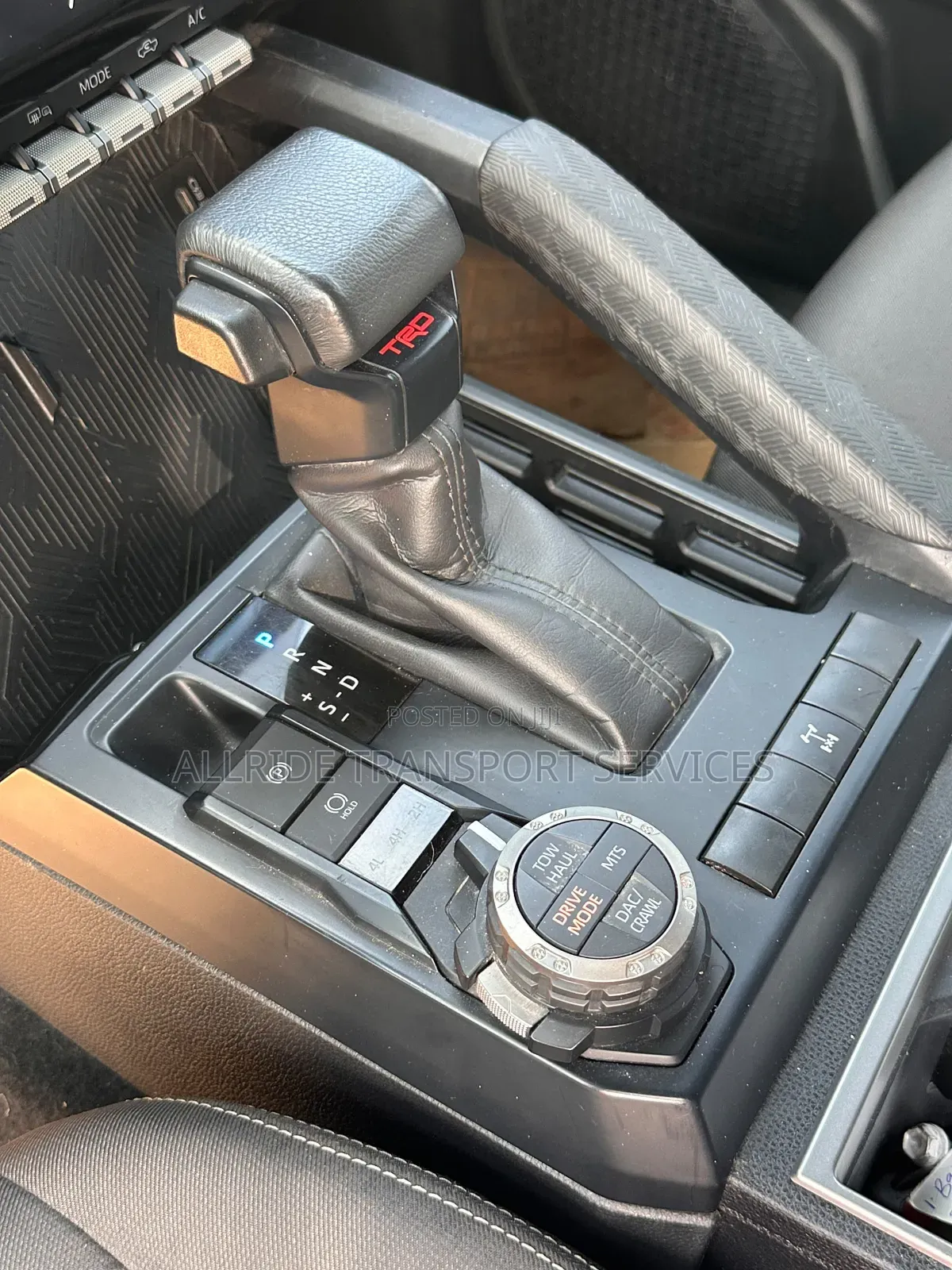 Toyota Tacoma 2024 White