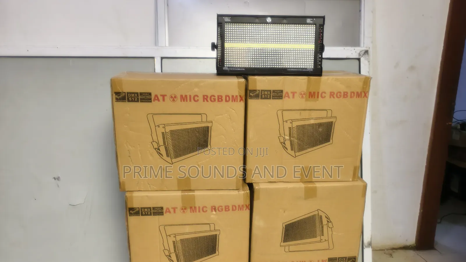 Atomic 1000w Strobe Light