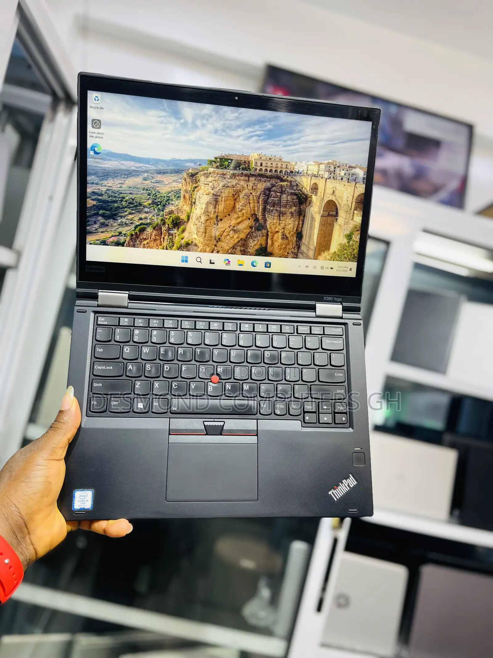 Laptop Lenovo ThinkPad X380 Yoga 8GB Intel Core i5 SSD 256GB