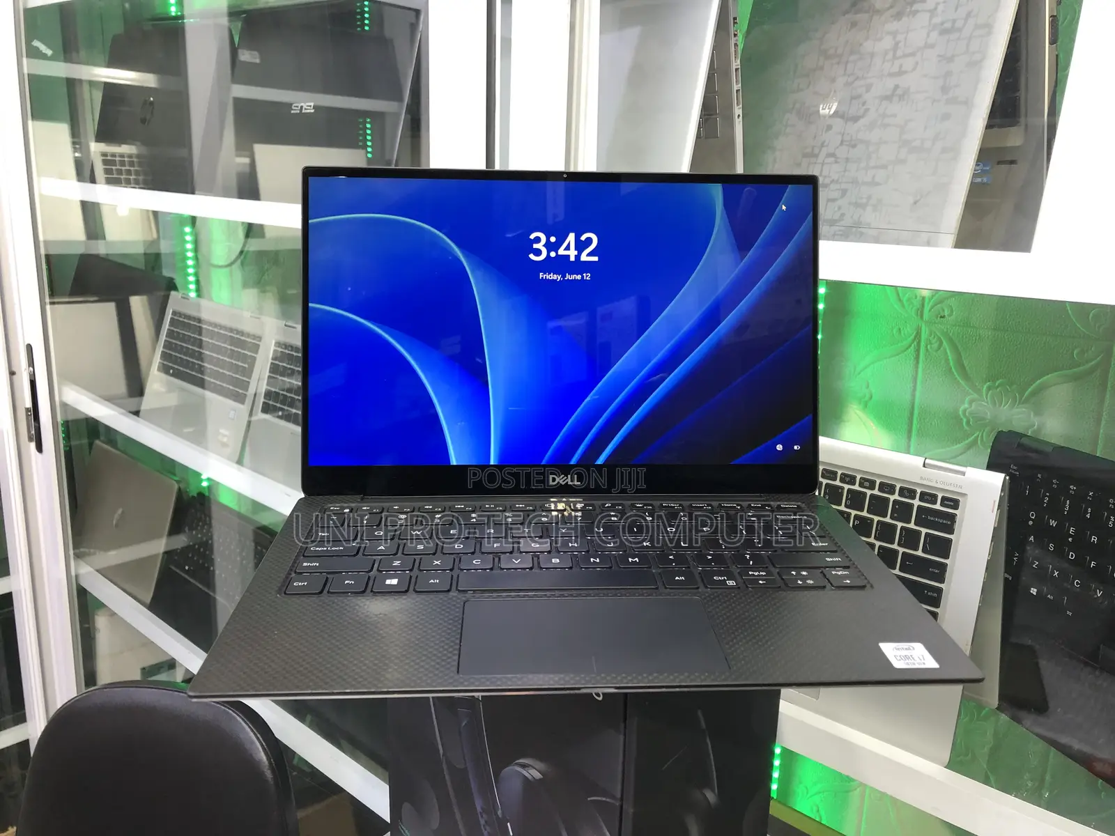 New Laptop Dell XPS 13 16GB Intel Core i7 SSD 512GB