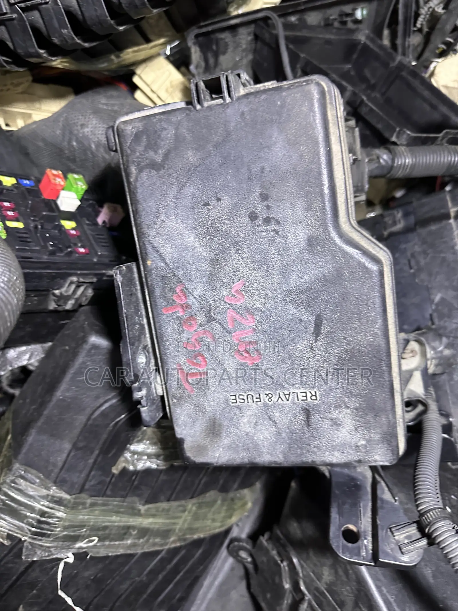 Toyota Venza Engine Fusebox