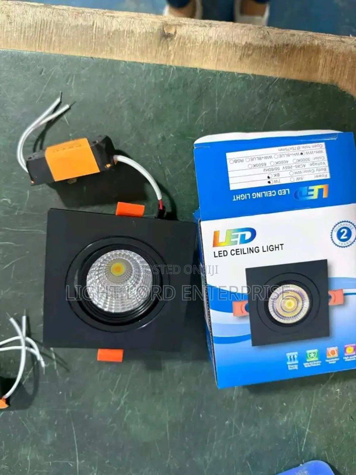 London Design Led Square Ceiling Conduit Light