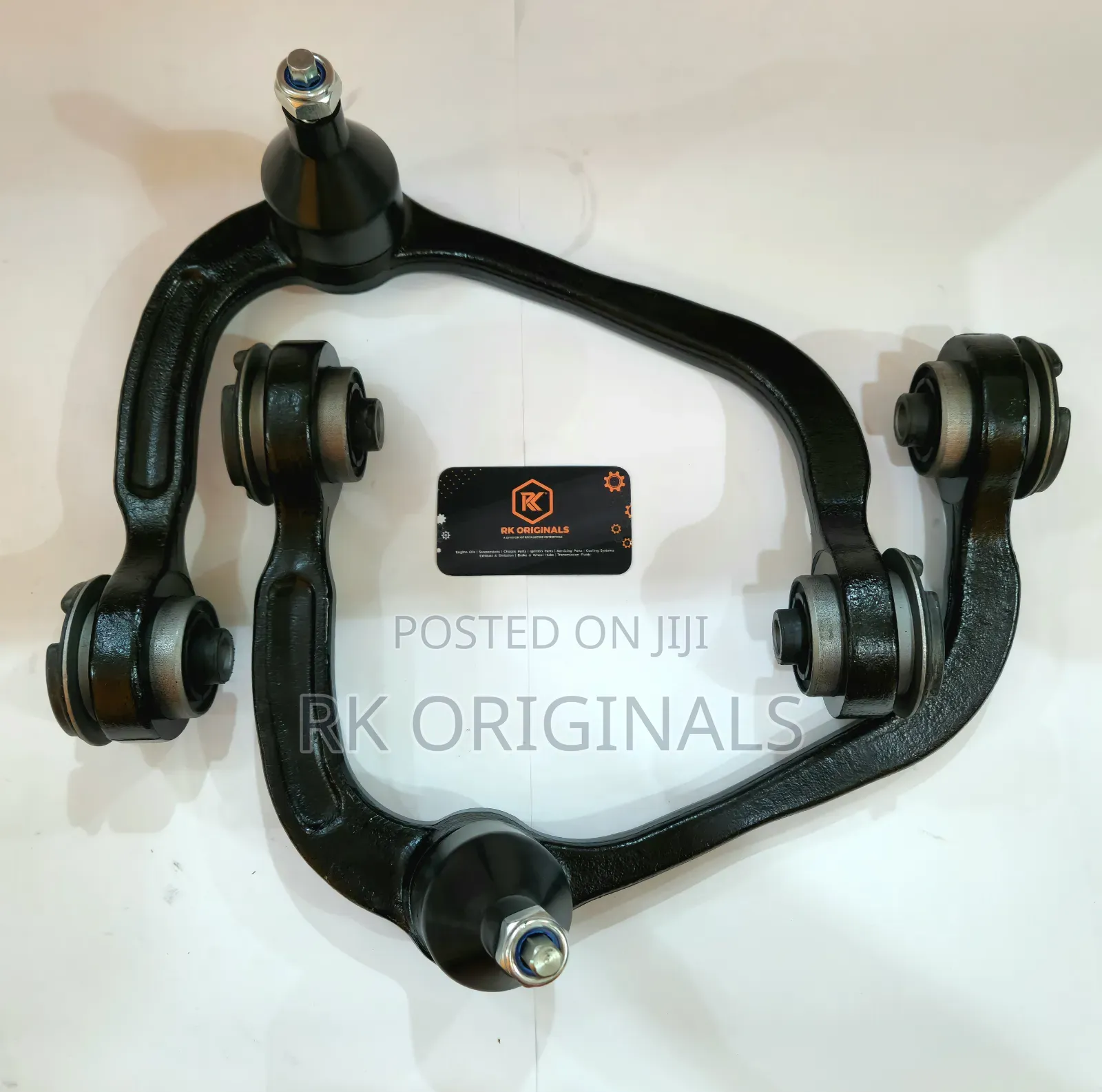 04-20/Expedition 06-22 Motorcraft Upper Control Arm Pair Usa