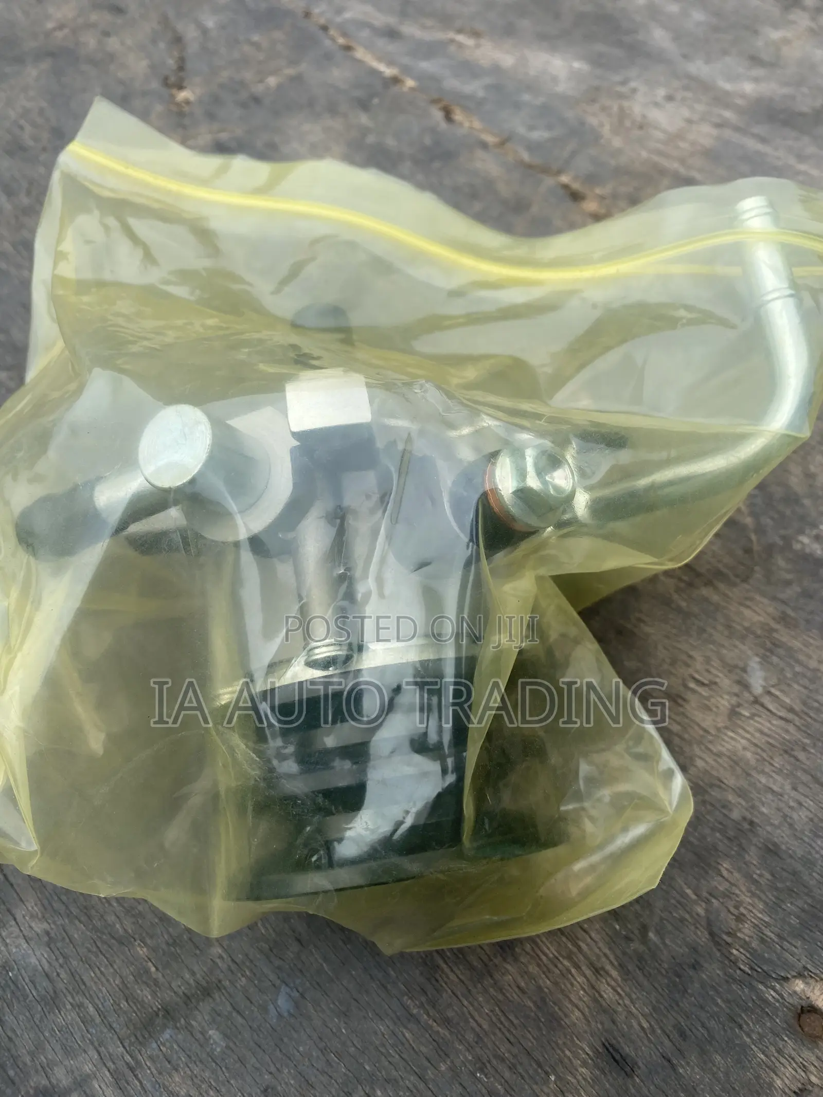 Toyota Hilux Hiace Fish Alternator Pump