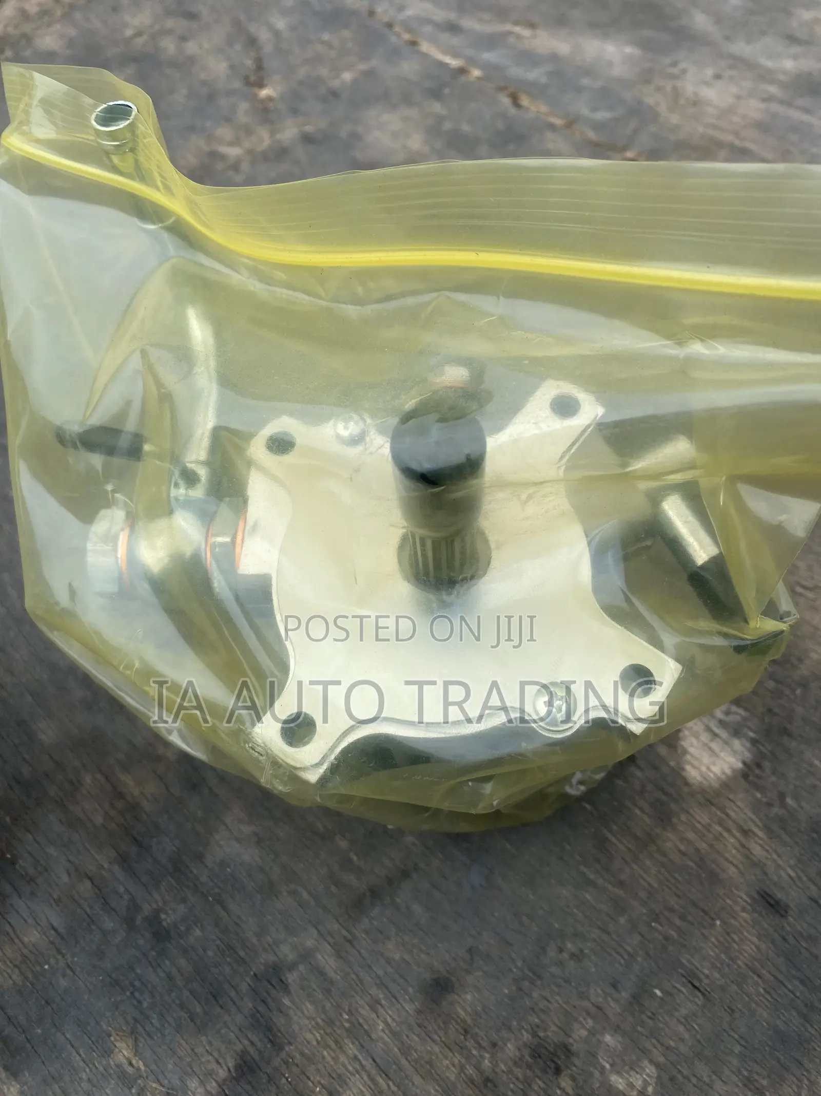 Toyota Hilux Hiace Fish Alternator Pump
