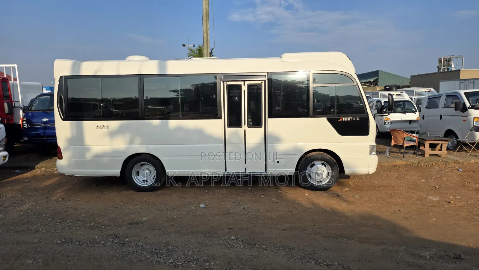 Hyundai County 2015 White
