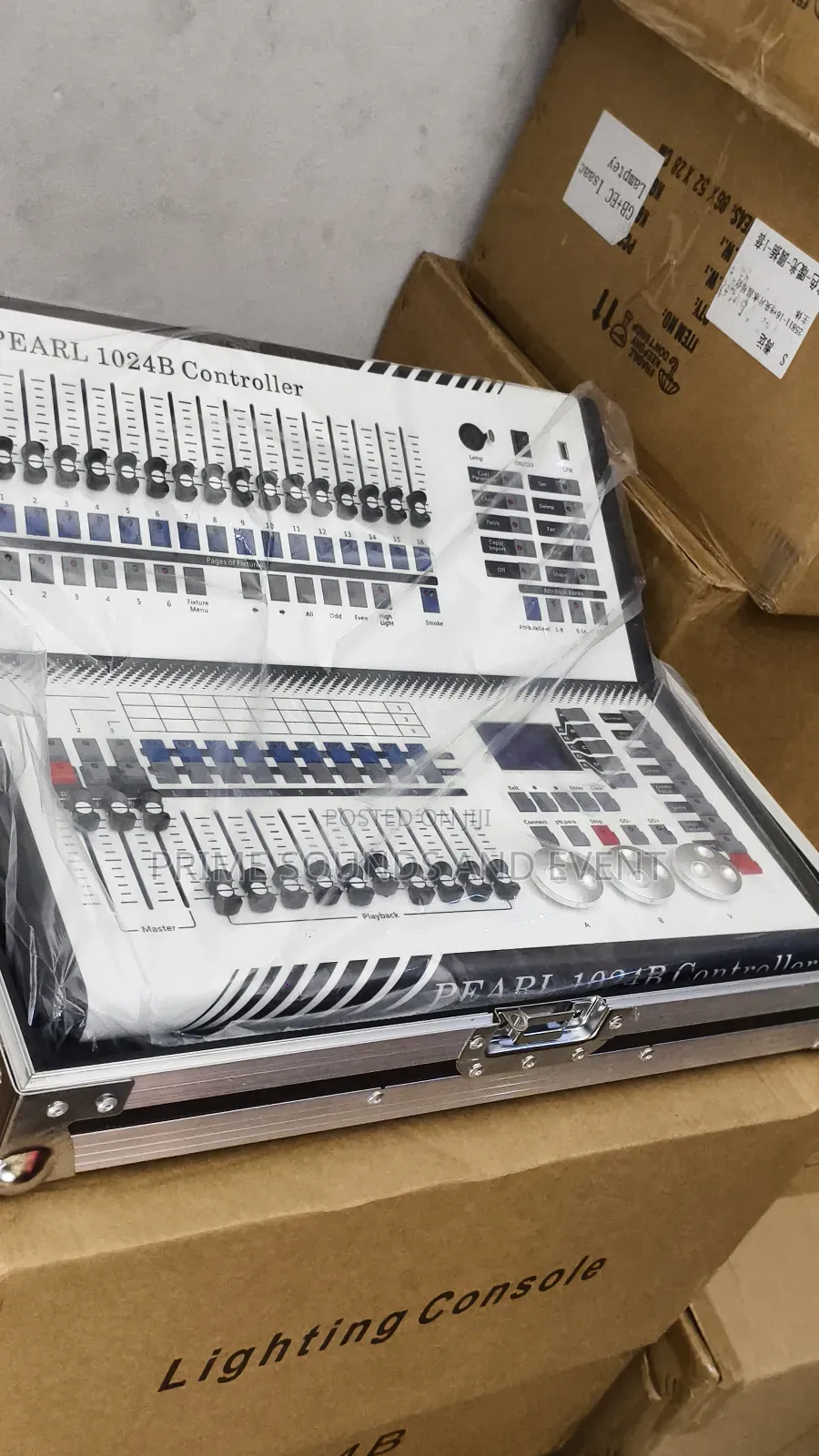Pearl DMX Console