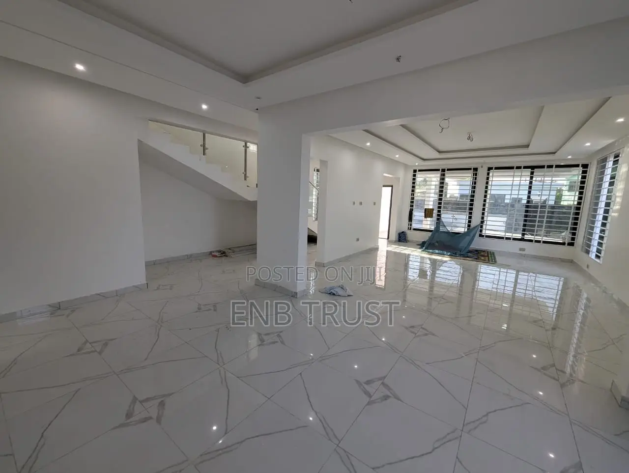 3bdrm Duplex in Dome, CFC Estates for sale