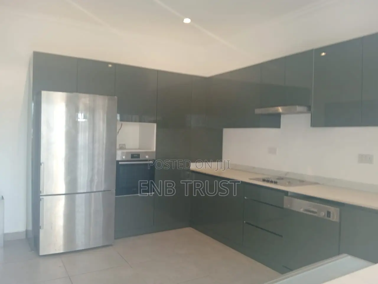 4bdrm Duplex in Airport Residential for rent