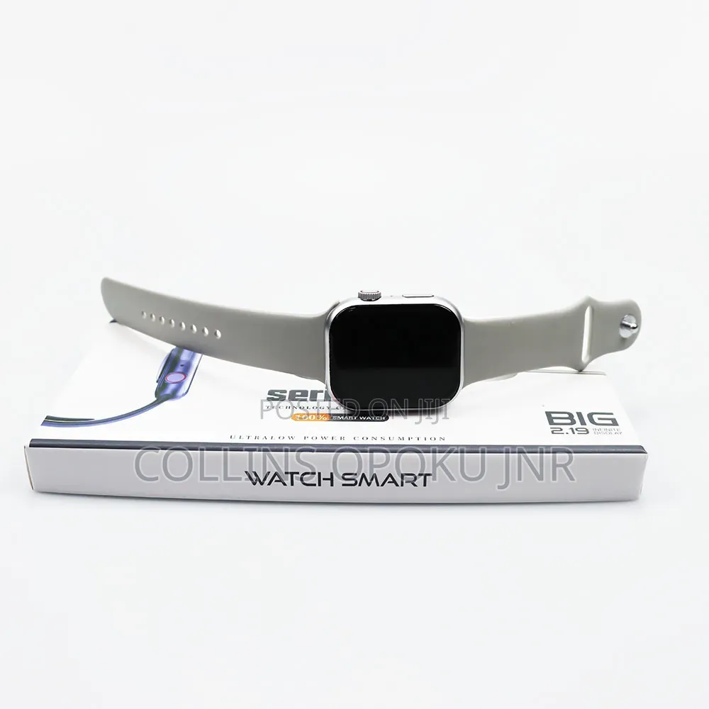 Smart Watch Series 11 Big Display Bluetooth Call Fitness Watch -Silver