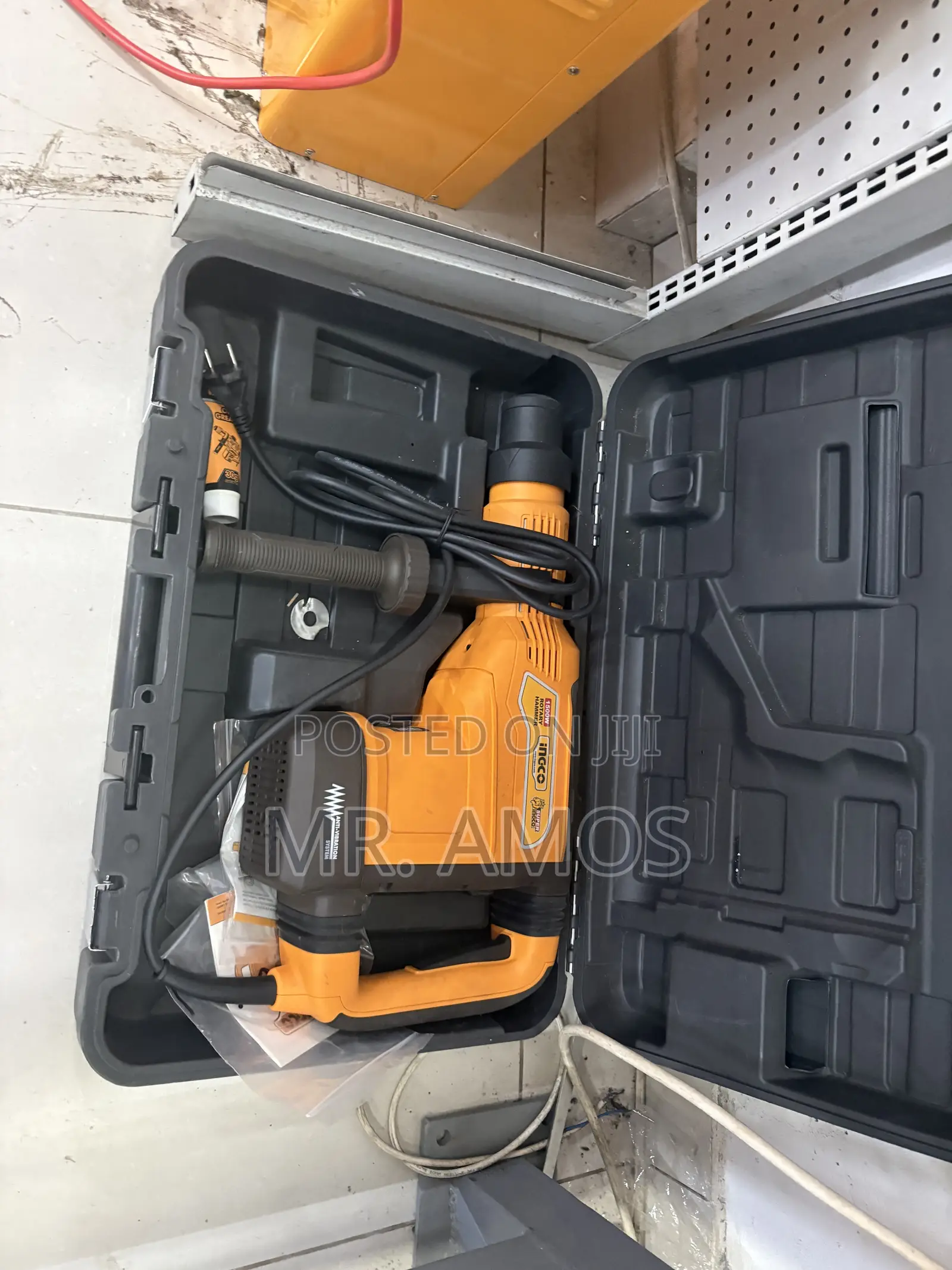 1700 Watt Rotary Hammer With Double Anti Vibration System - Rh170058
