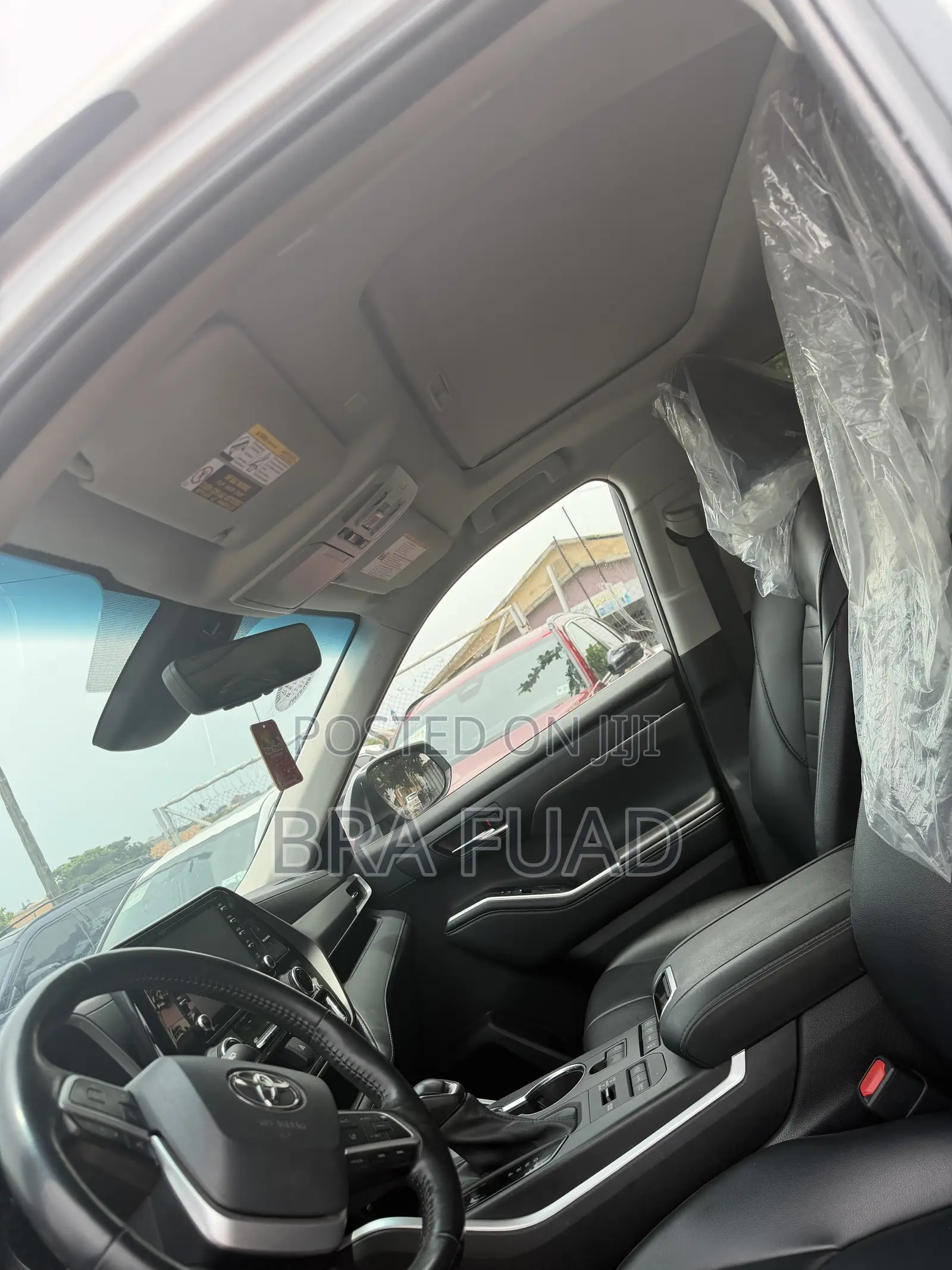 Toyota Highlander XLE 2022 Silver