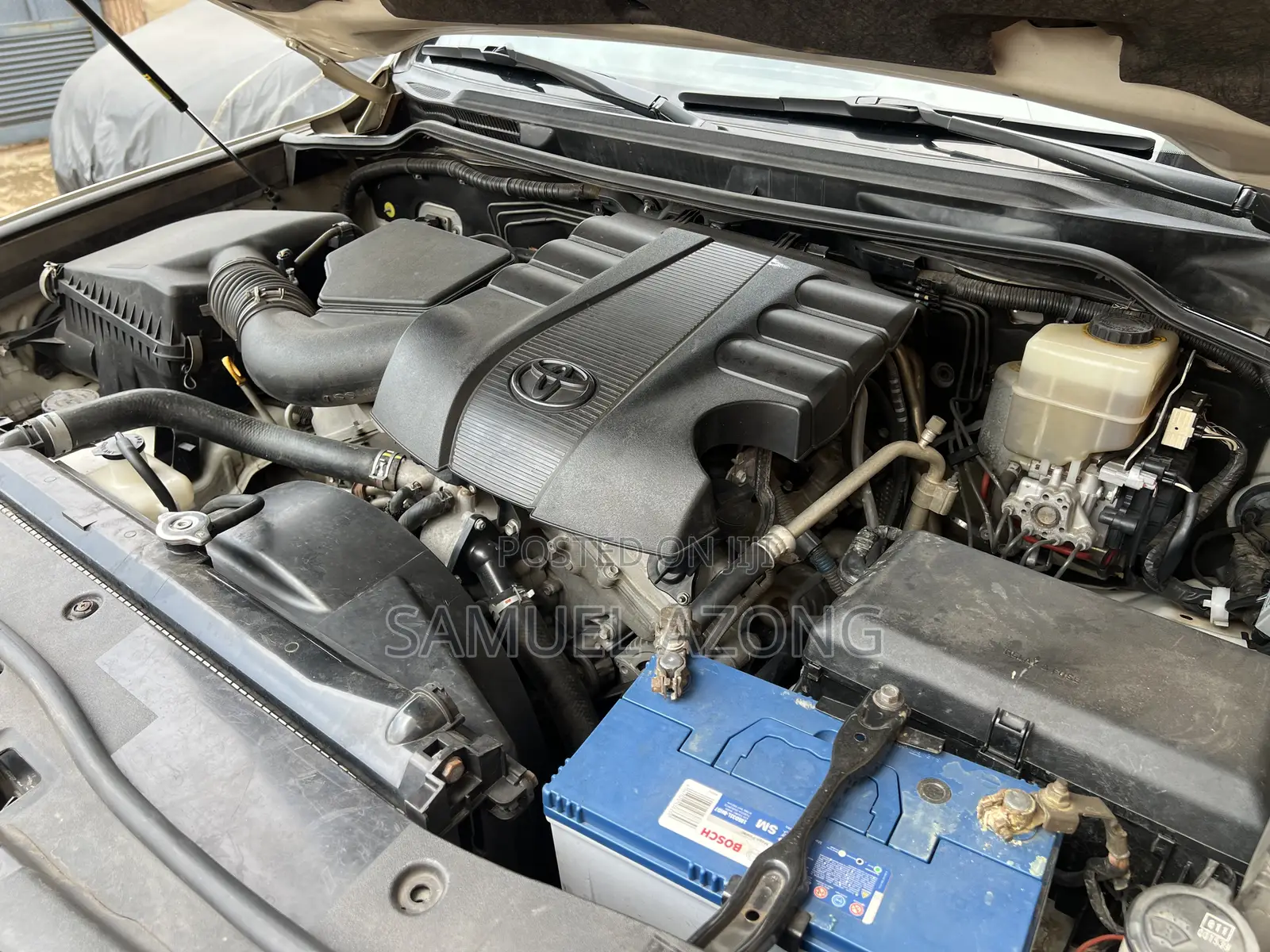 Toyota Land Cruiser 4.0 V6 GX 2014 White
