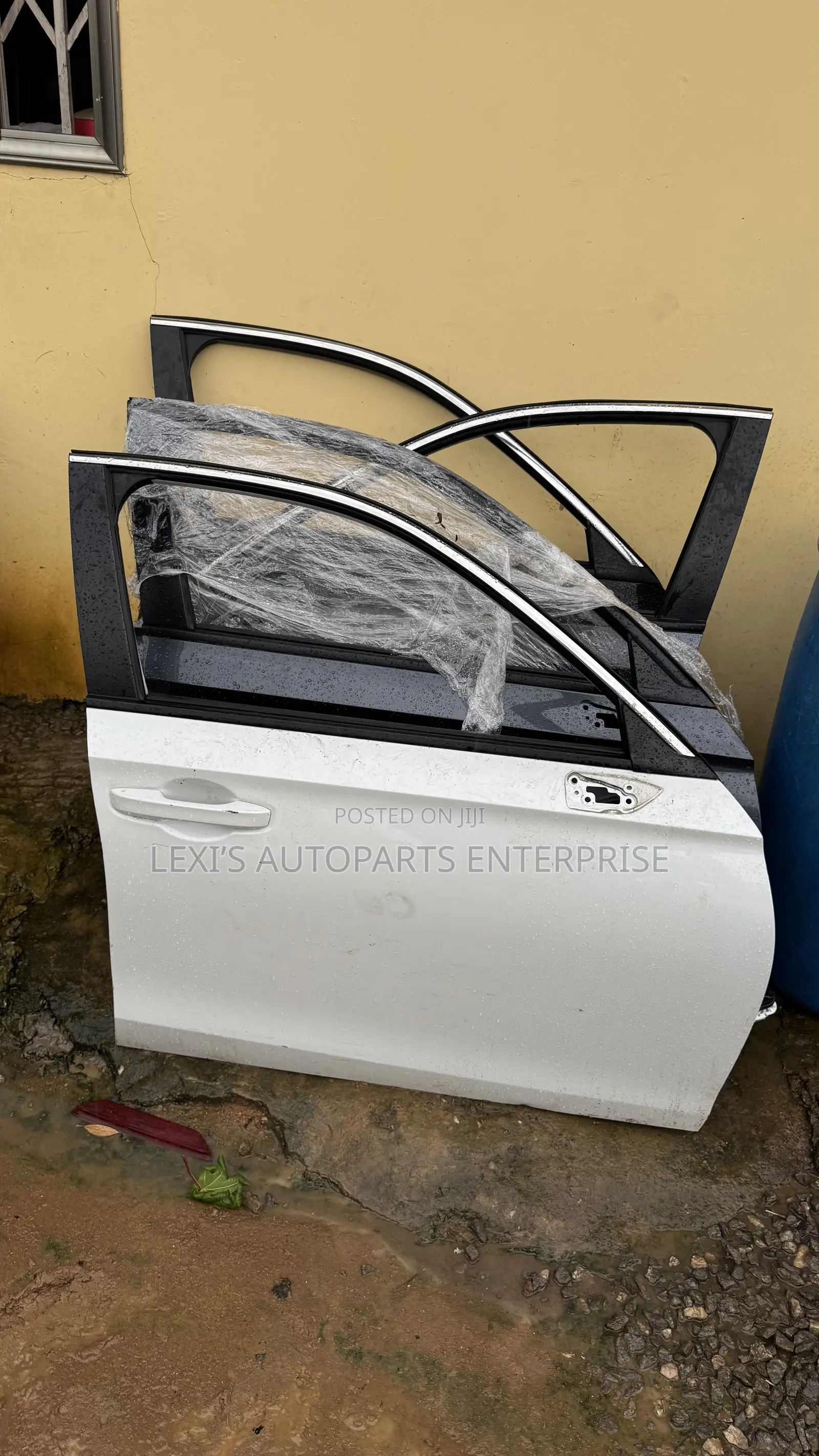 Honda Civic 2022,2023,2024,2025,2026 Doors Available