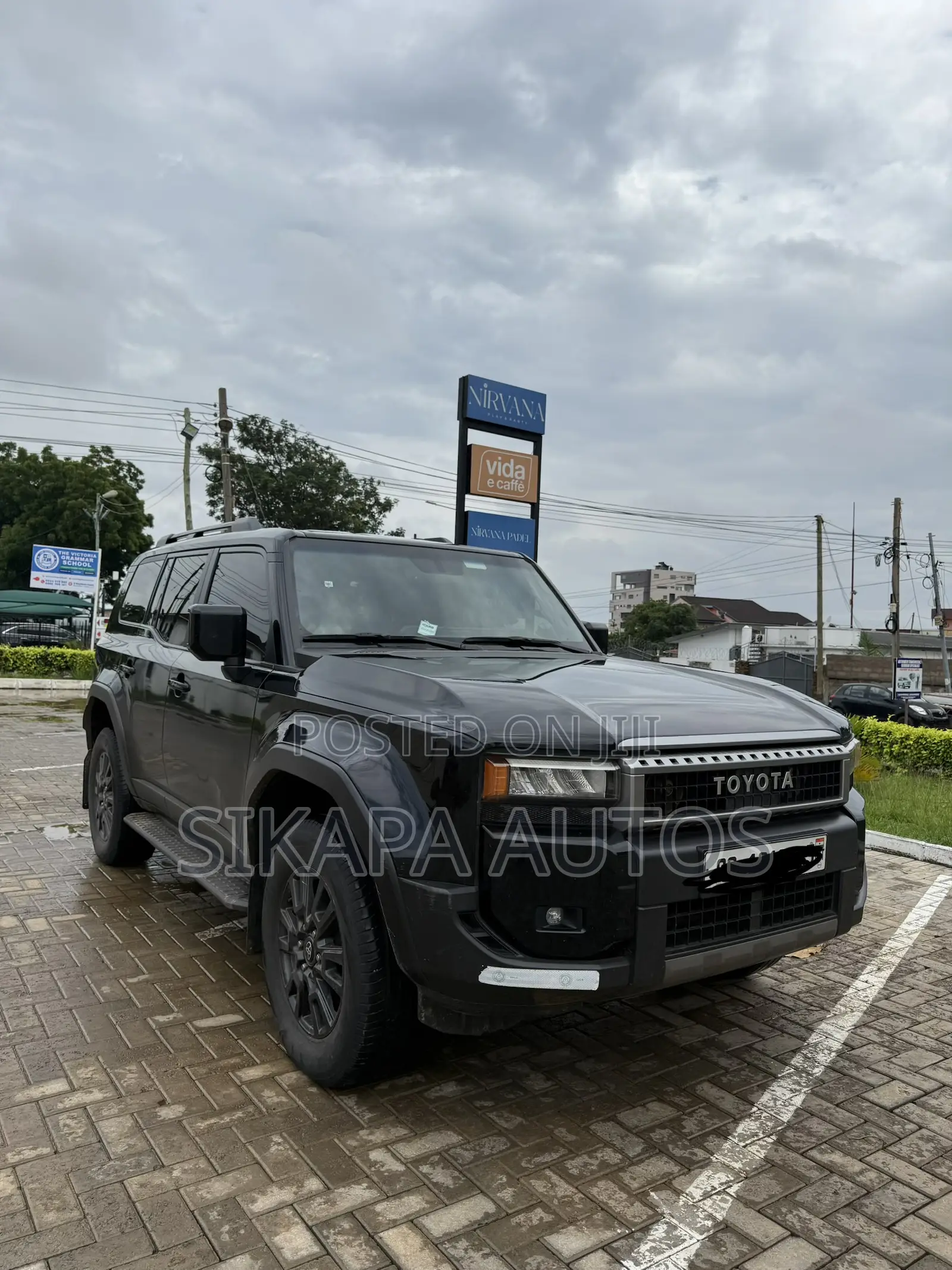 Toyota Land Cruiser Prado 2.7 2025 Black