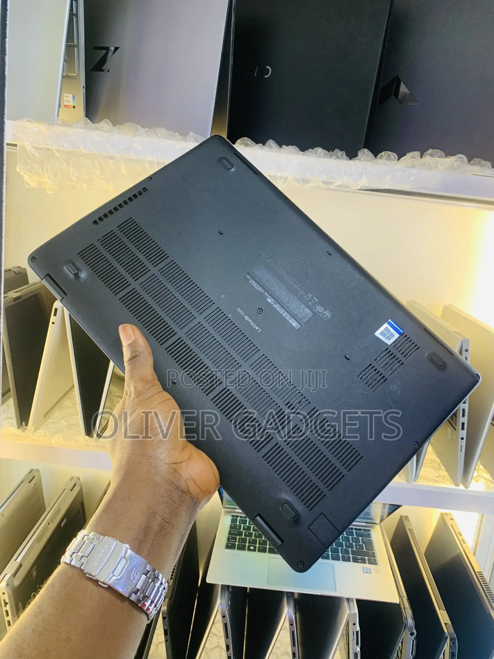 Laptop Dell Latitude 5501 16GB Intel Core i7 SSD 256GB