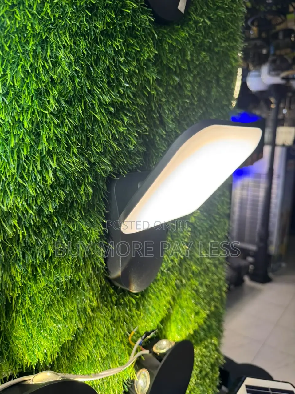 Modern Black Aluminum Led Wall Sconce
