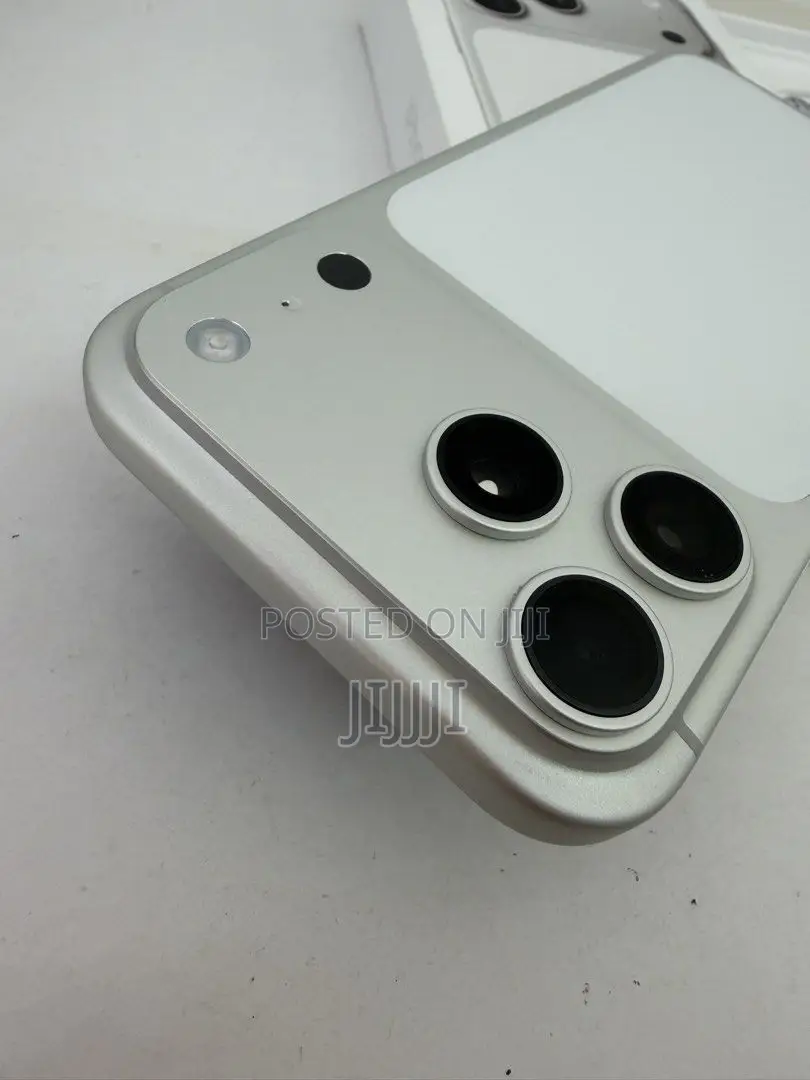 Apple iPhone 17 Pro Max 256 GB Silver
