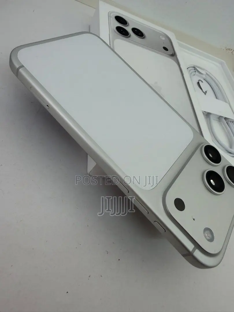 Apple iPhone 17 Pro Max 256 GB Silver