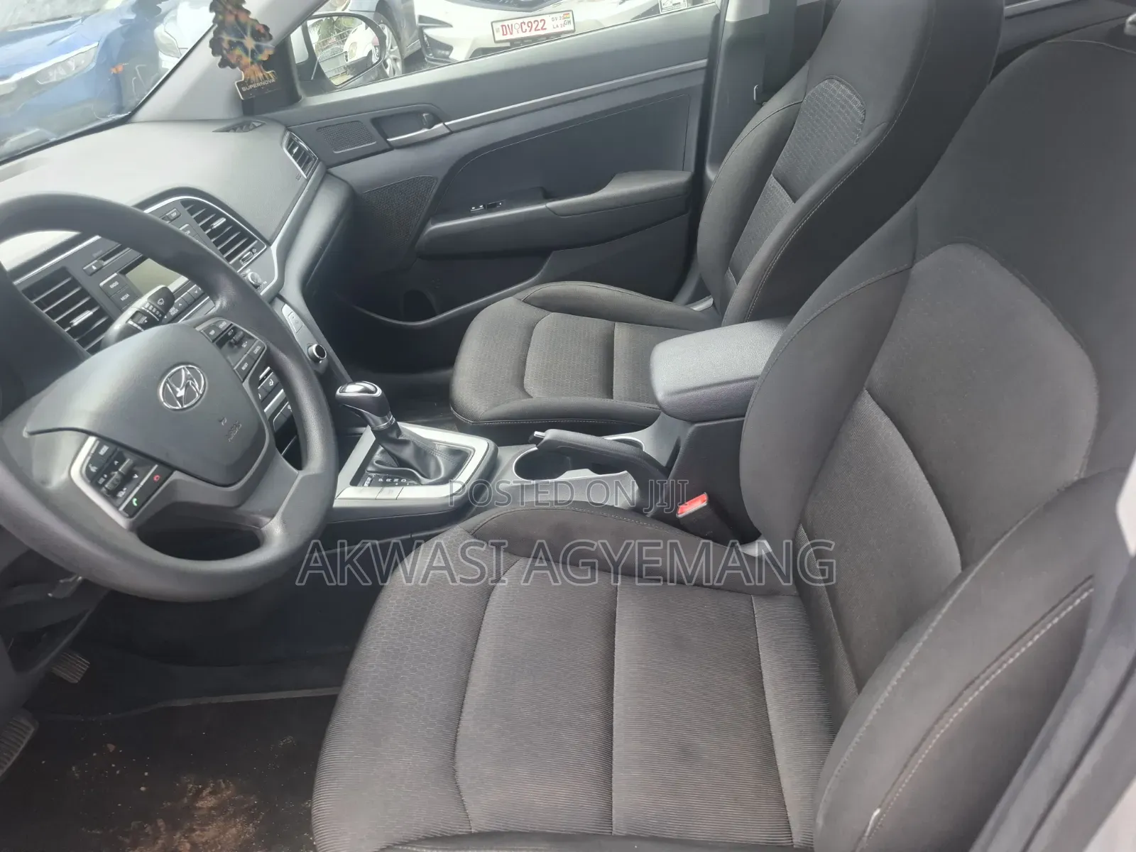Hyundai Elantra 2018 Silver