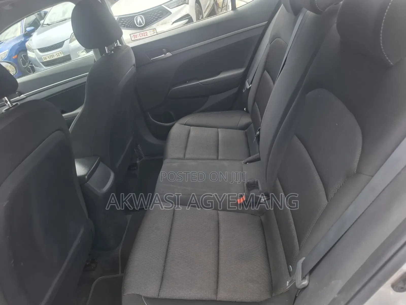 Hyundai Elantra 2018 Silver