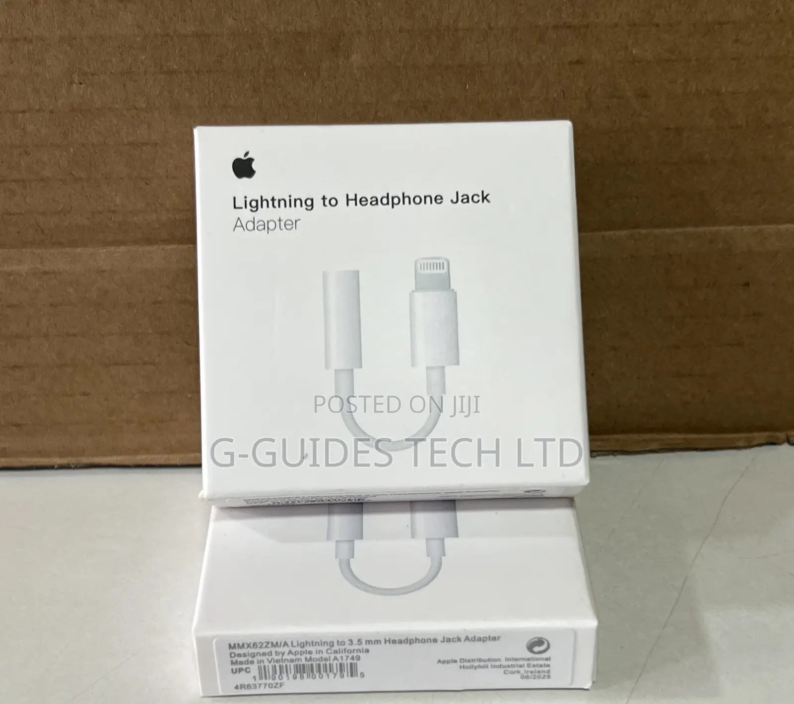 Lightning to Headphone Jack Adapter, iPhone to 3.5mm Headphone Adapter