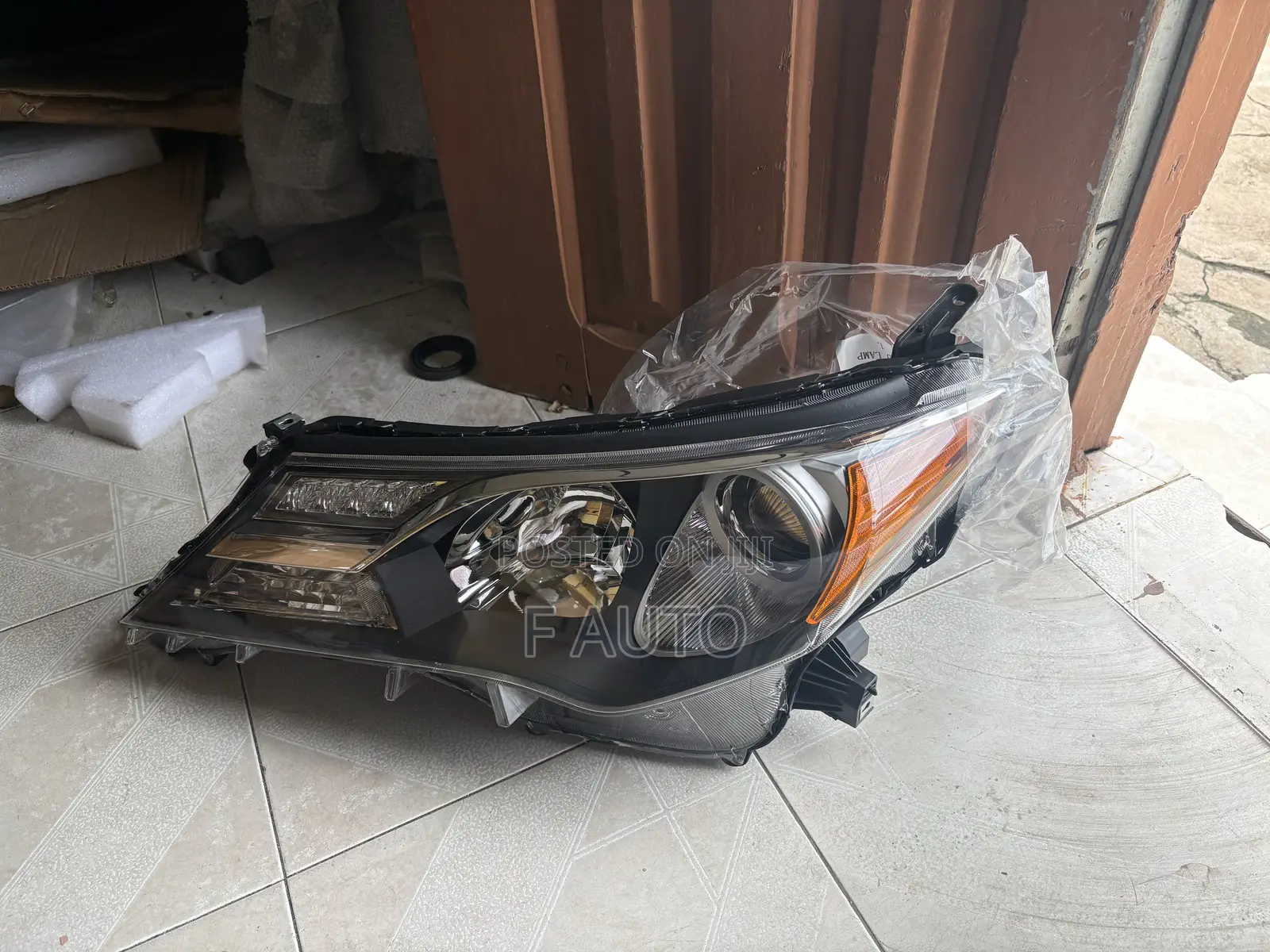Toyota Rav4 2014,2015 Headlight