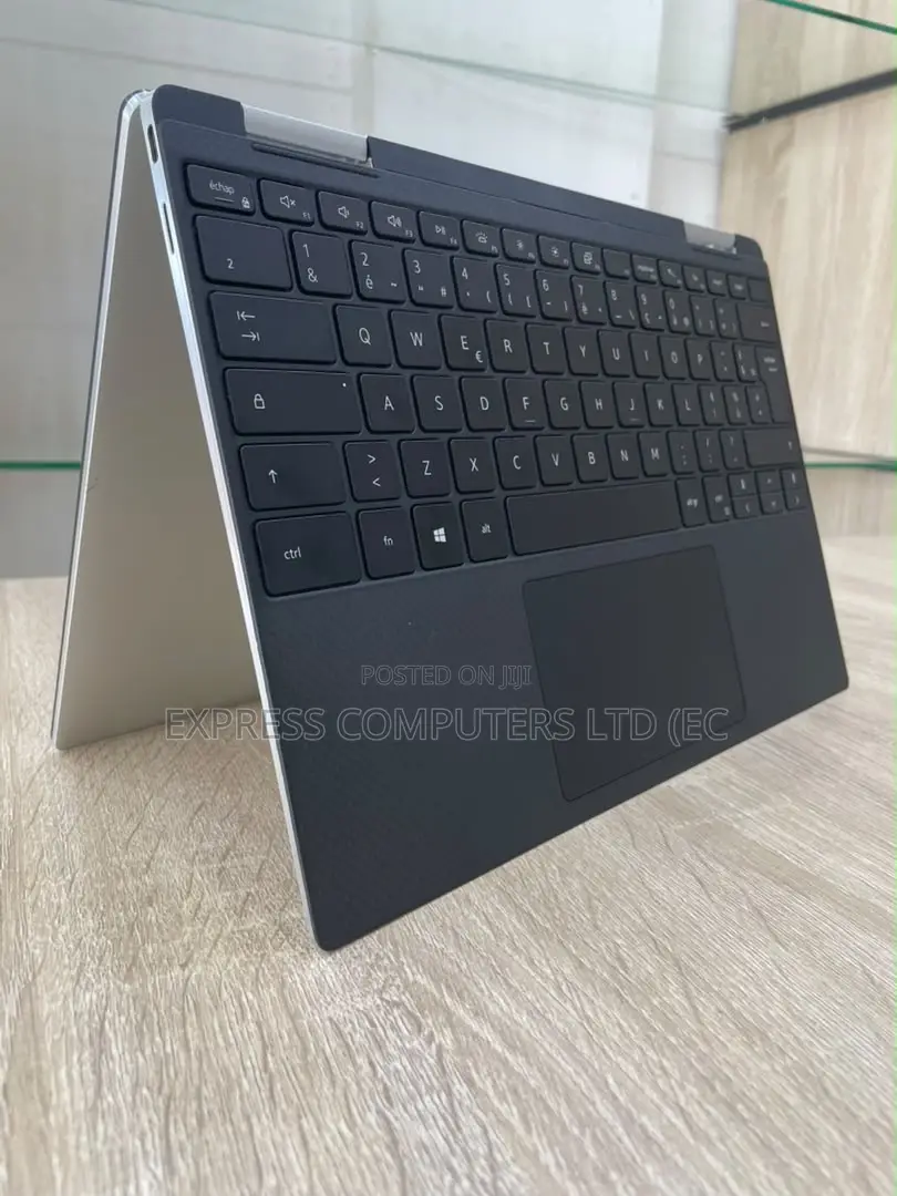 Laptop Dell XPS 13 2-in-1 (9315) 8GB Intel Core i5 SSD 256GB