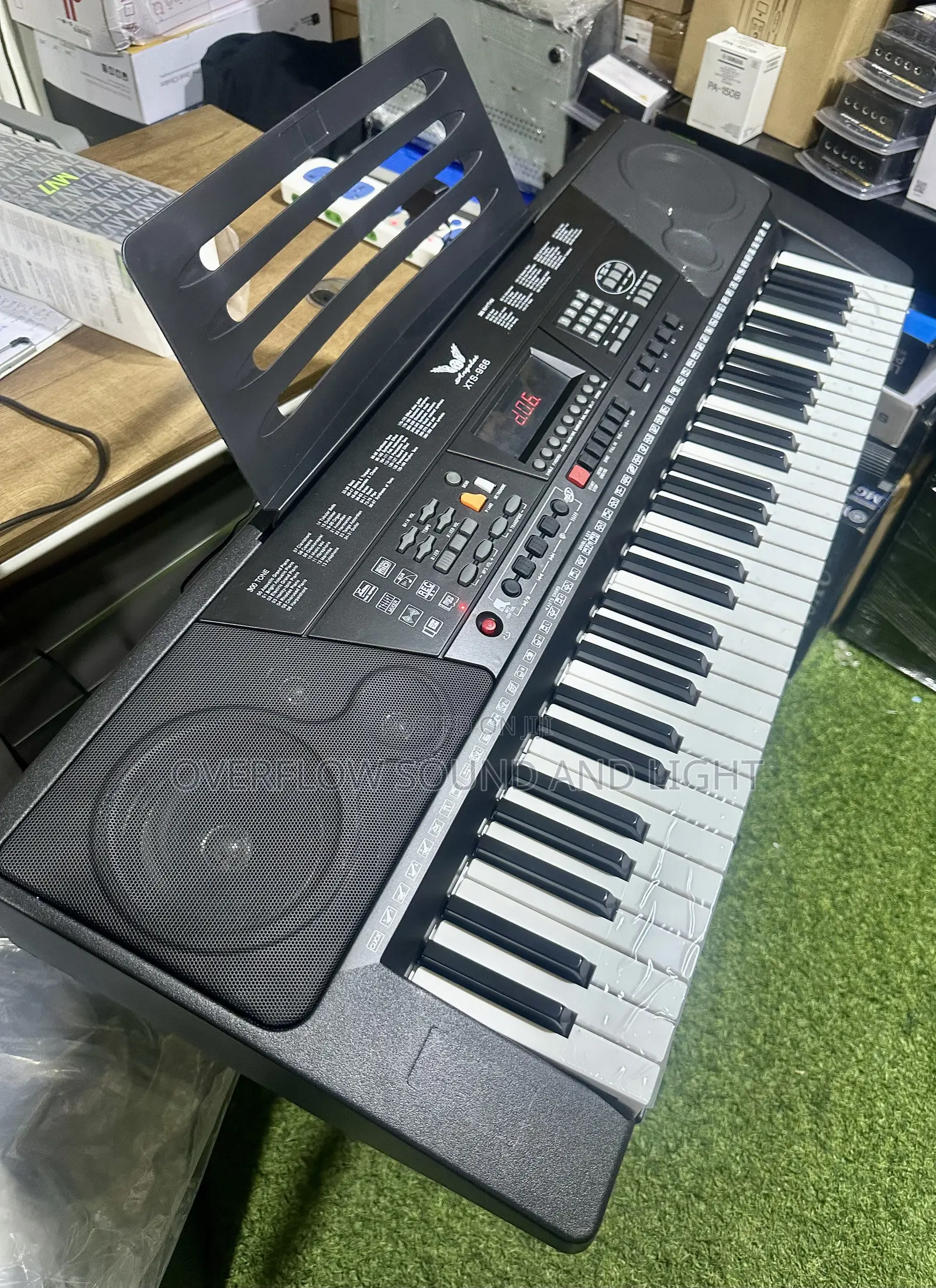 Angelet XTS - 966 - 61 Electronic Keyboard