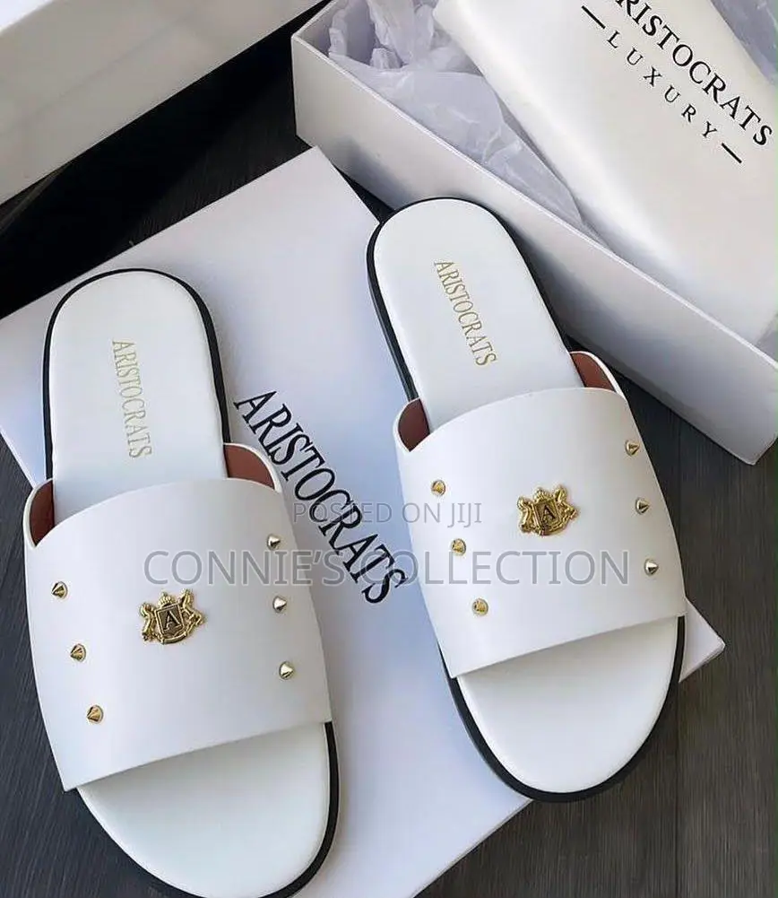 Aristocrats Luxury Slides