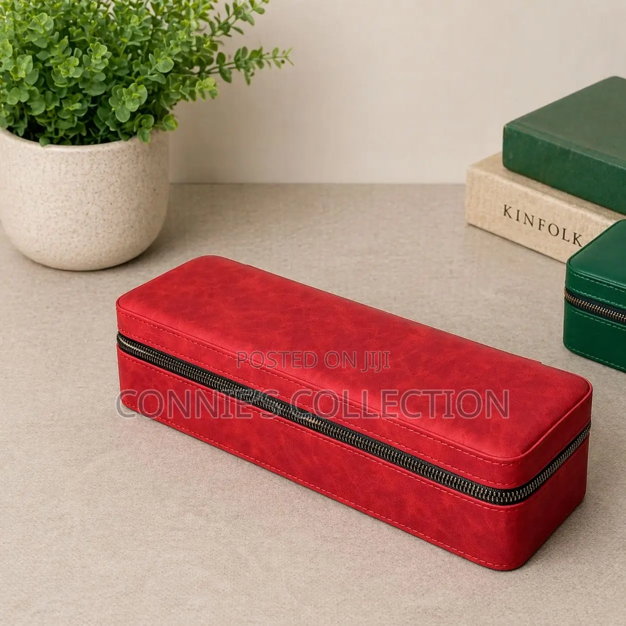 6 Slots Zipped Leather Watchcase Black,Green and Red