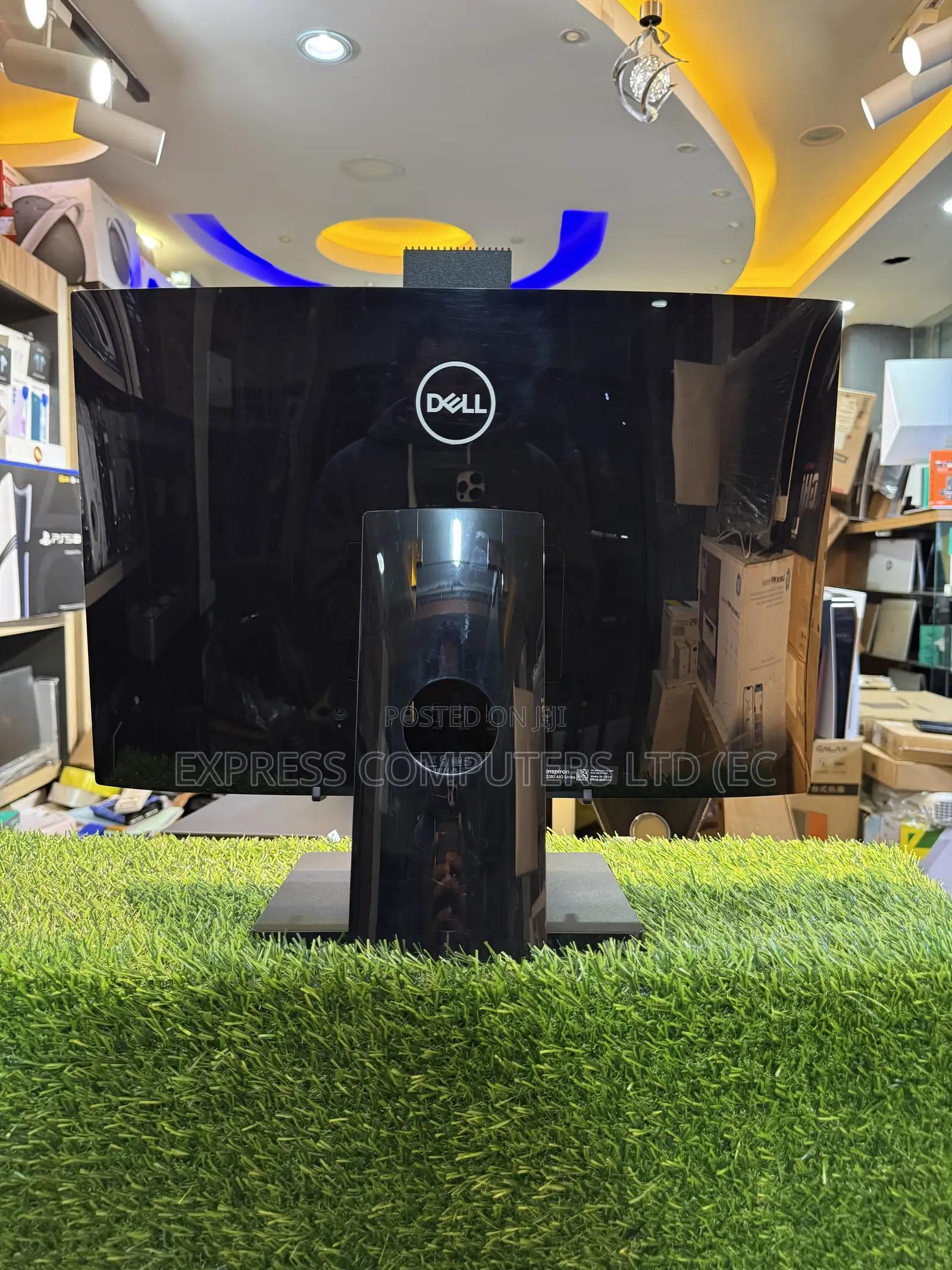 Desktop Computer Dell Inspiron 3000 8GB Intel Core i3 SSD 256GB