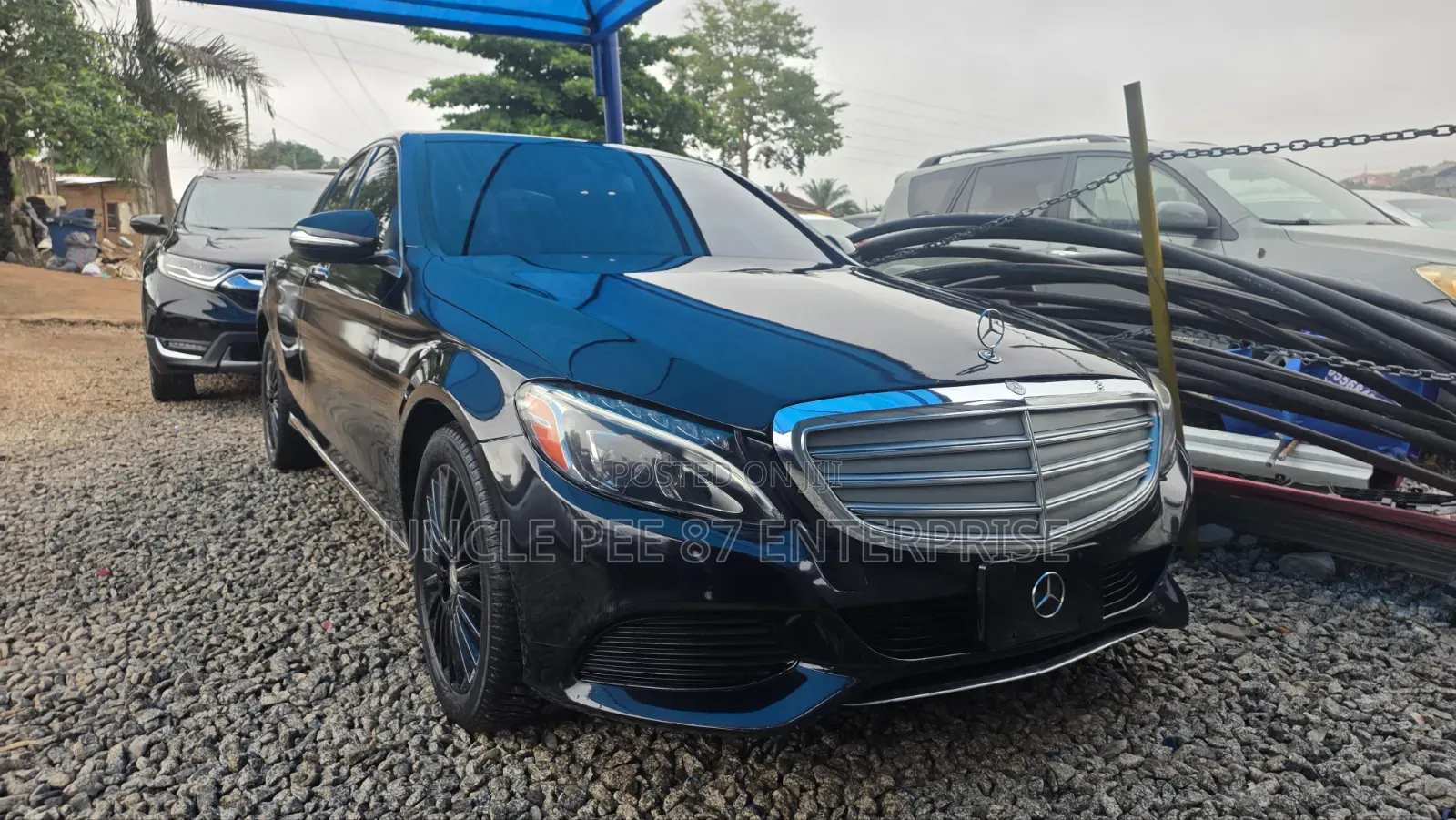 Mercedes-Benz C300 2016 Black