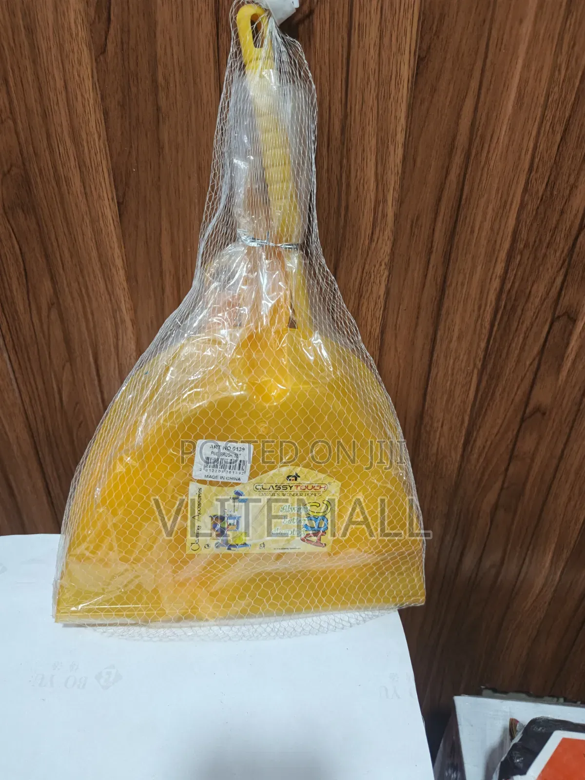 A Set Dustpans With Accessories