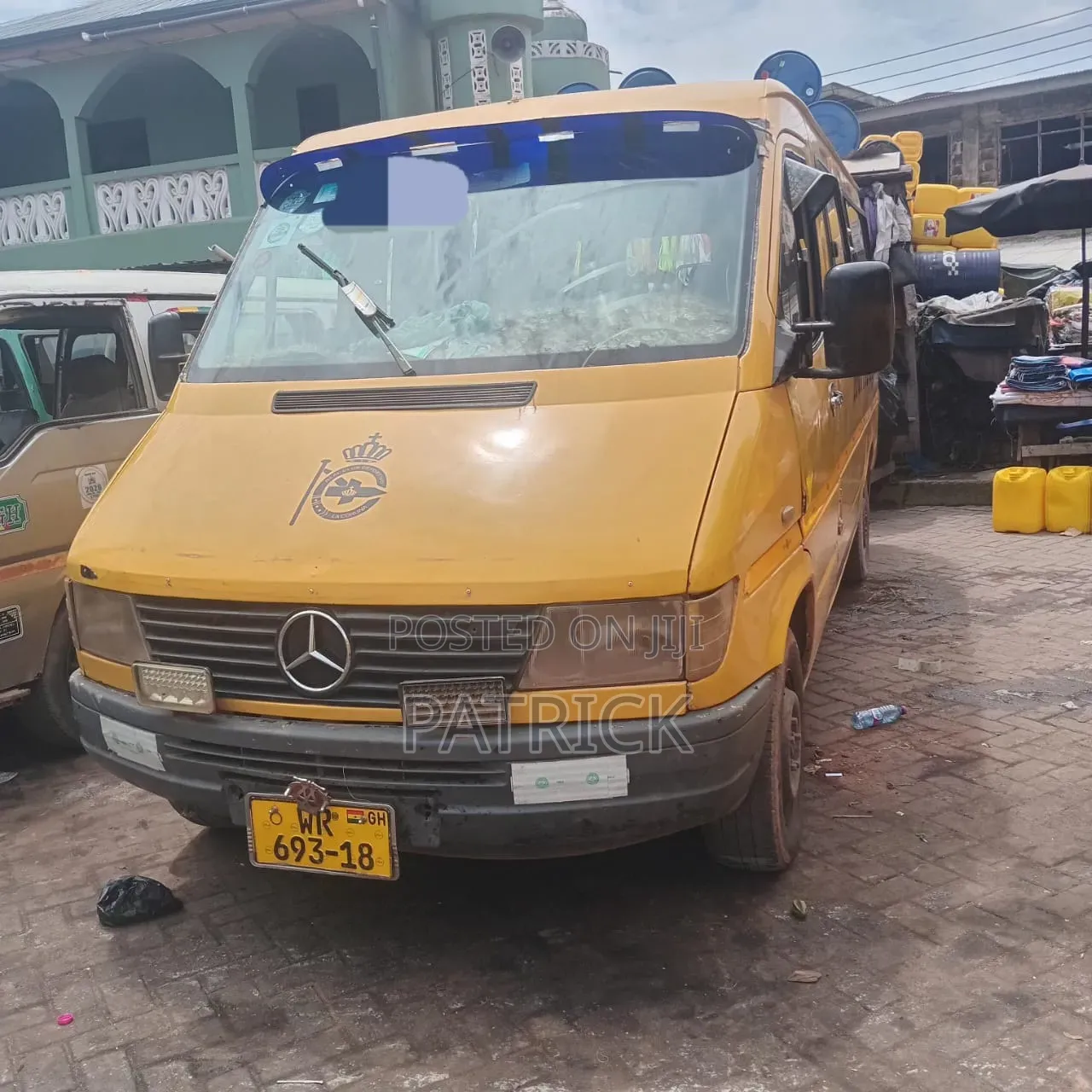 Mercedes-Benz Sprinter 2005 Yellow